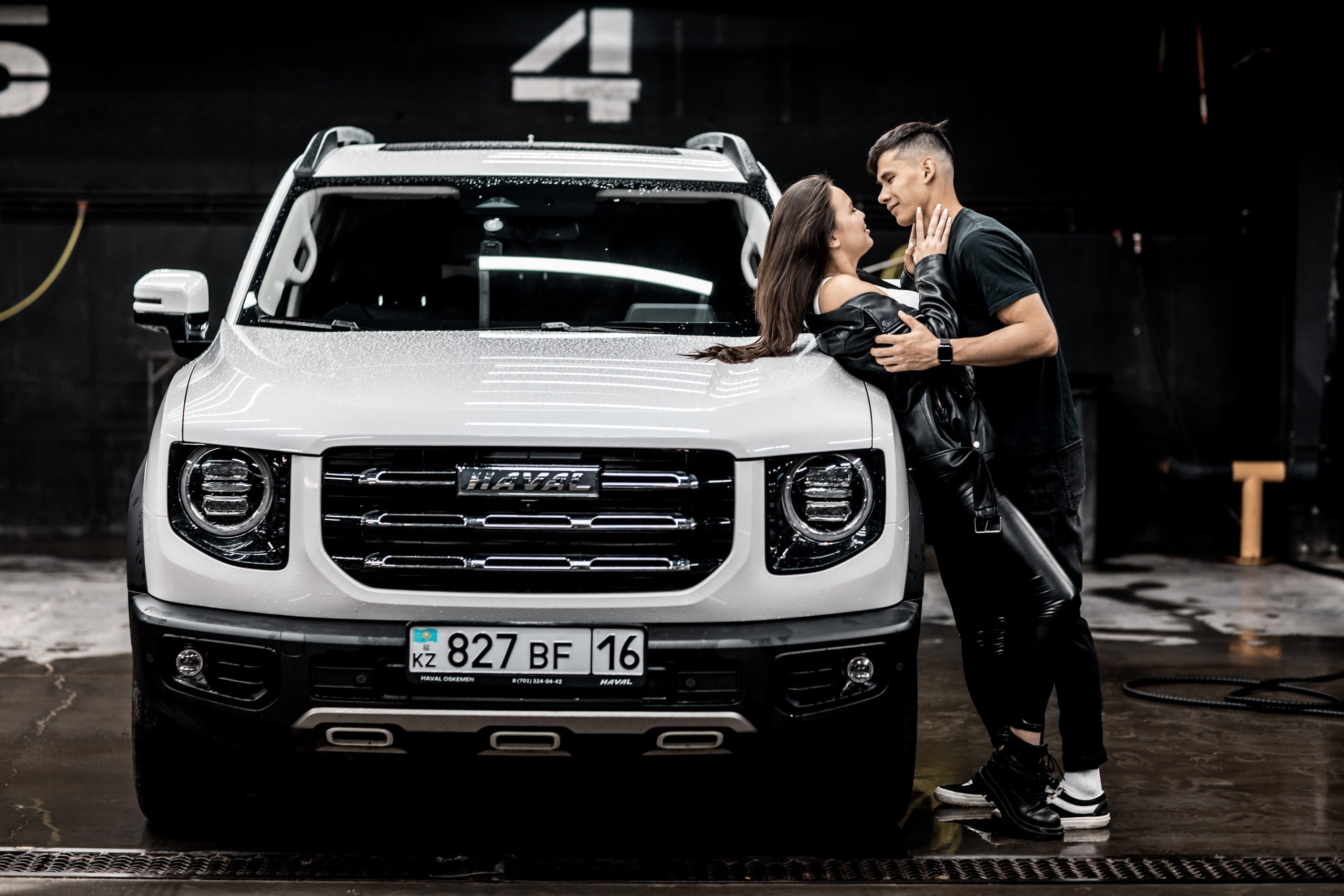 Love story Auto. Женский и семейный Фотограф В Усть-Каменогорске Юлия Журавлева
