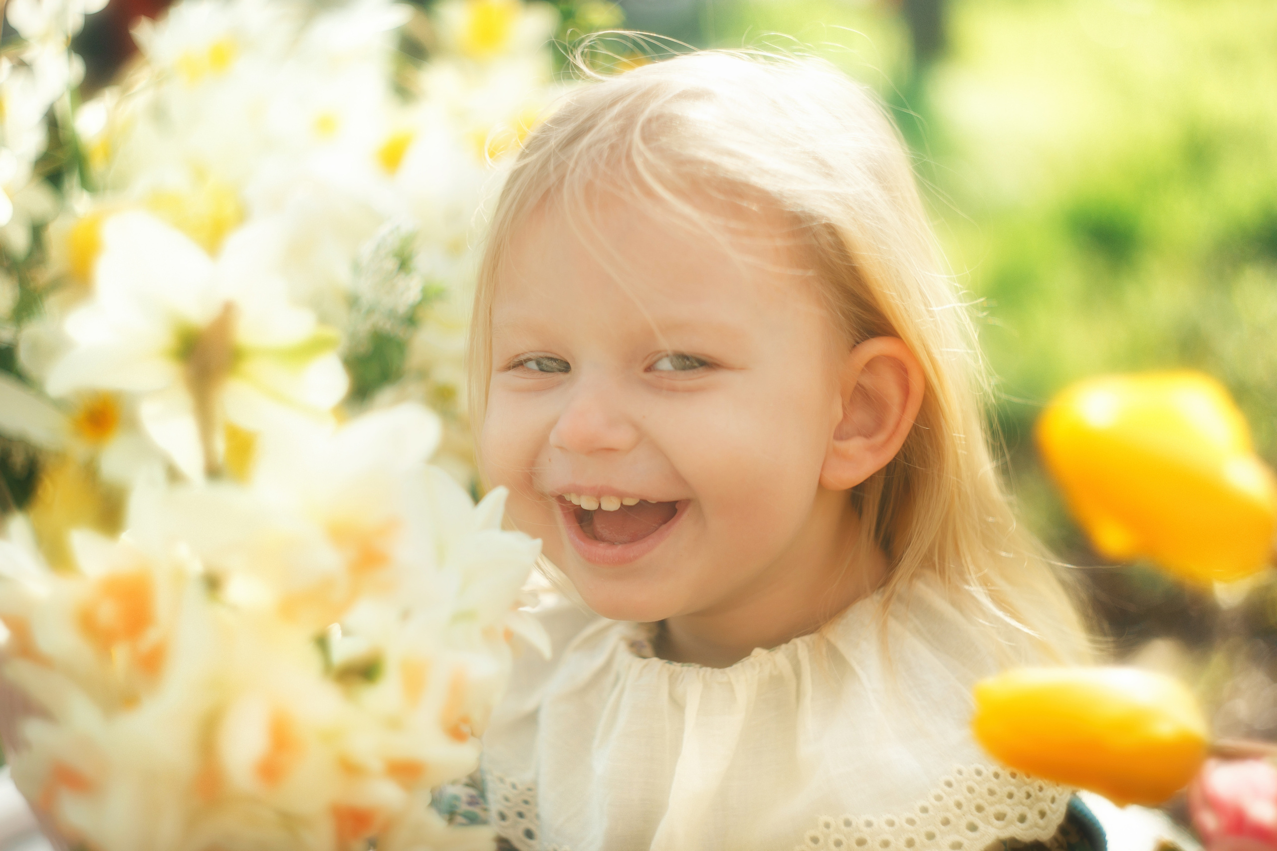 Ляля и тюльпаны. Свадебный и семейный фотограф  Новочеркасск Виктория Литвиненко