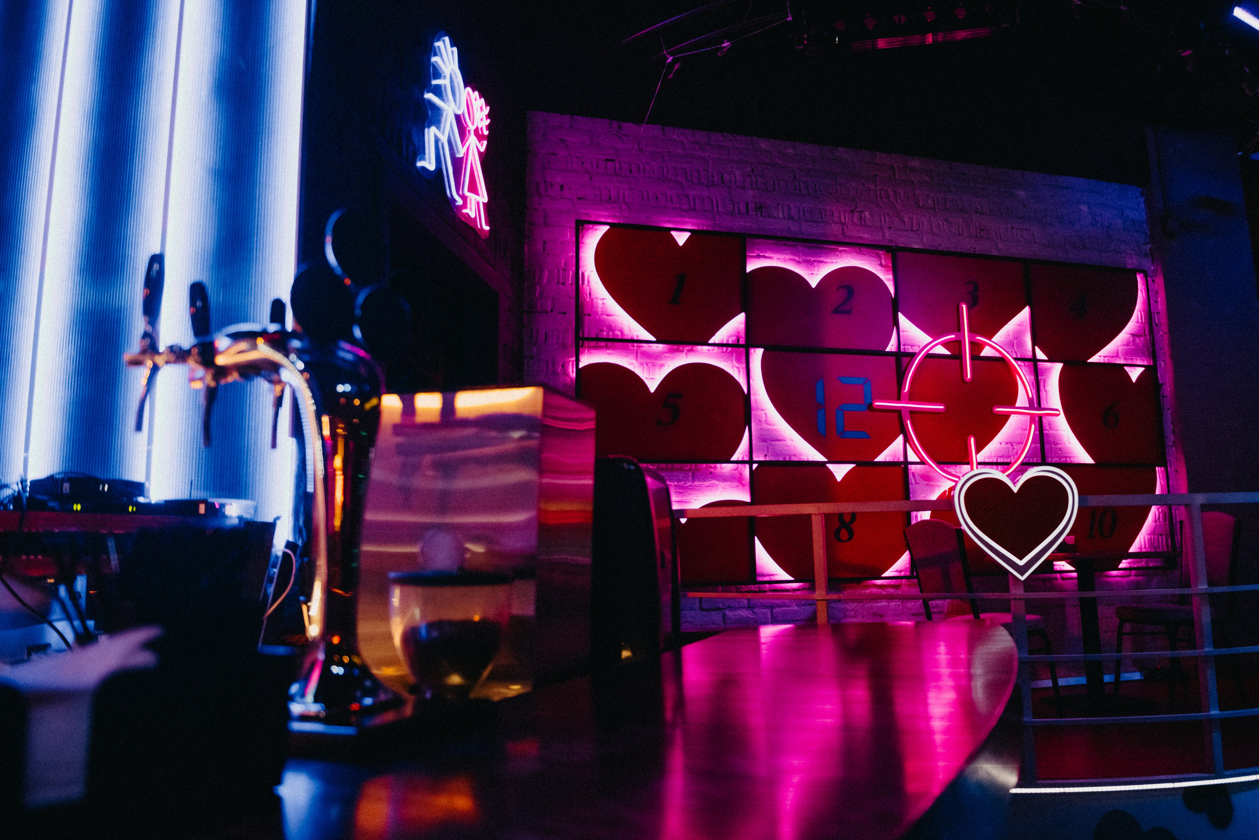 Концерт учеников вокальной школы «Сигнон» в баре «Руки Вверх»