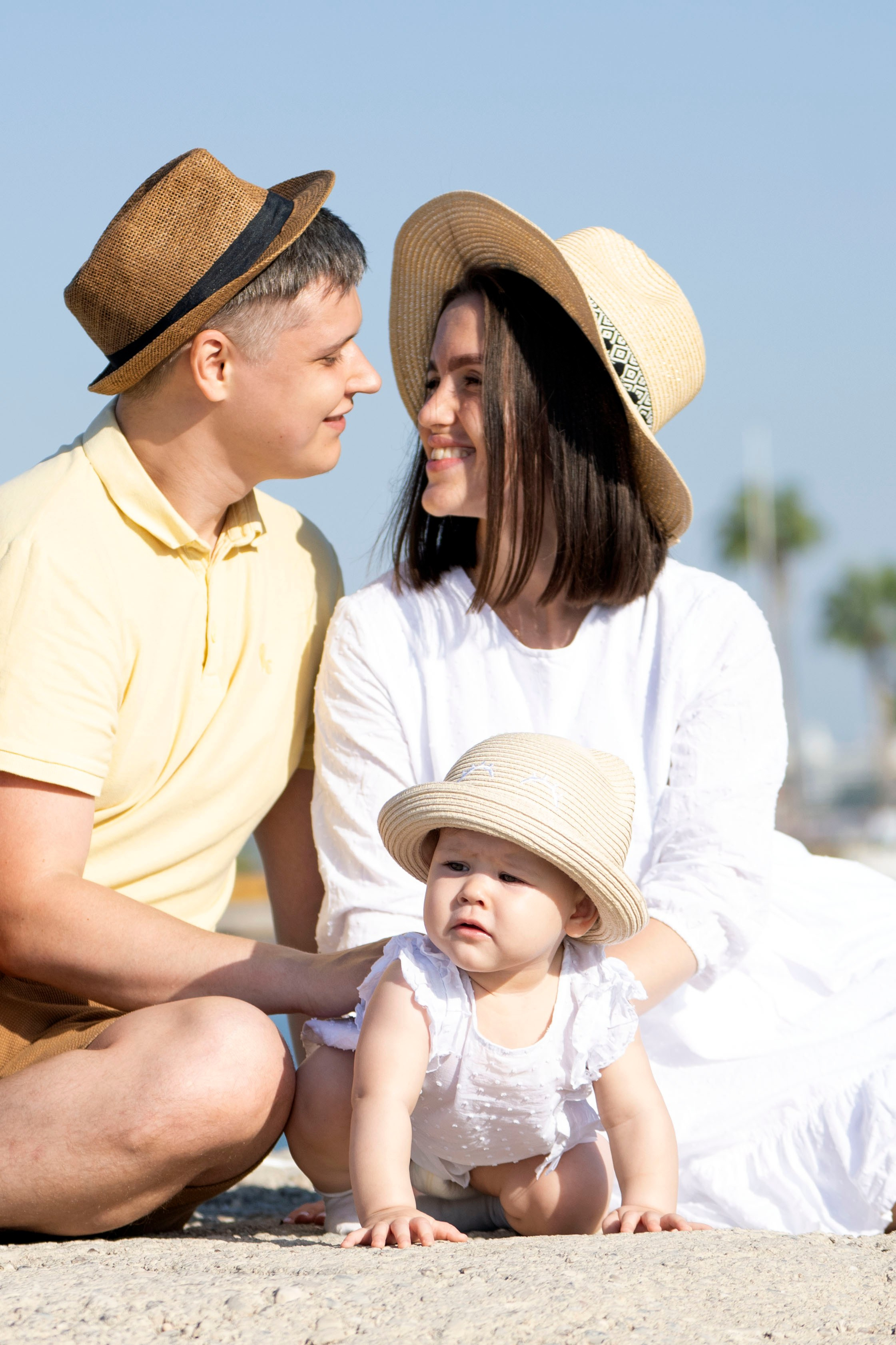 Family and children photoshoots. Professiional photographer in Turkey