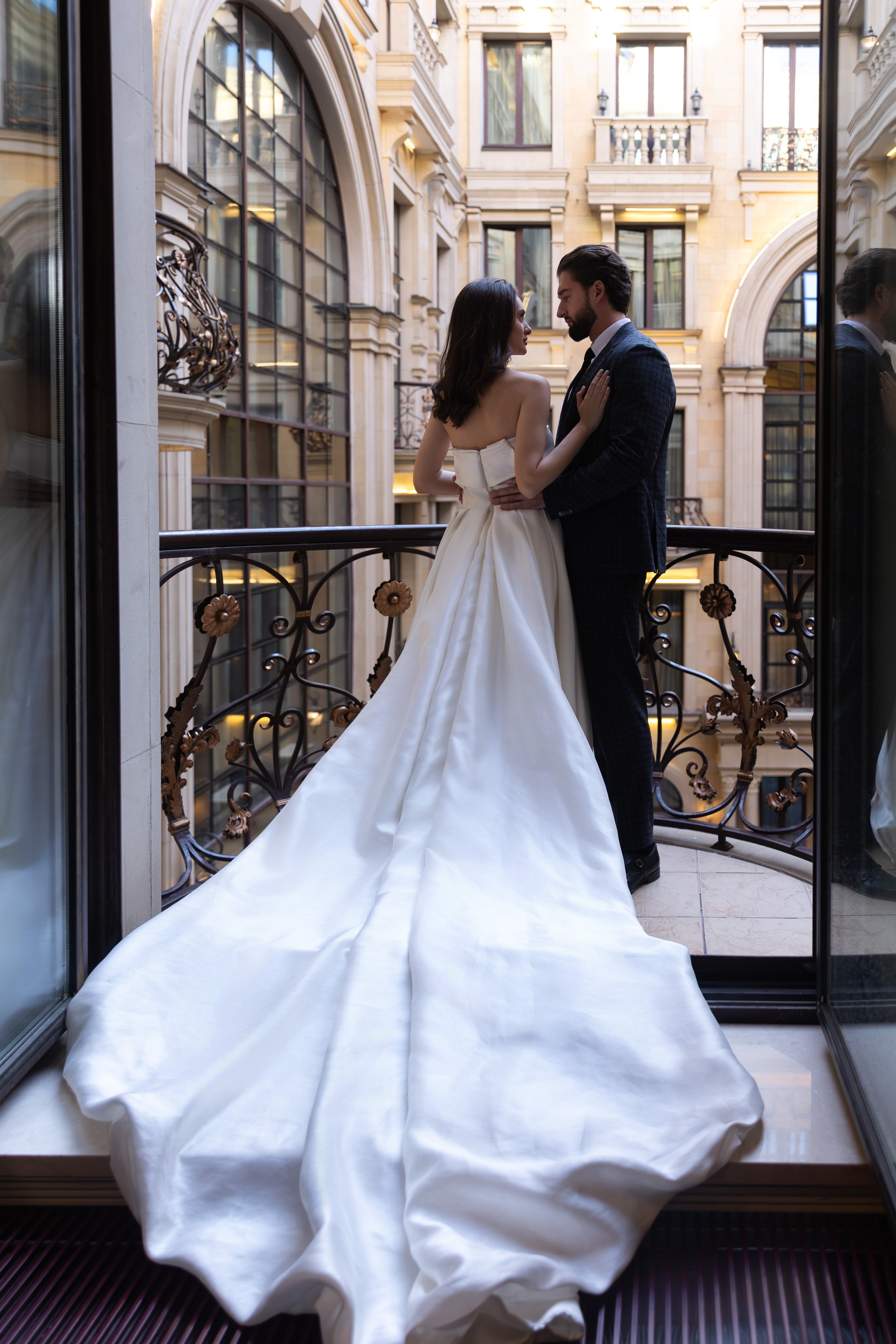 Свадебная прогулка с фотографом в Москве — Лучшие места для фото