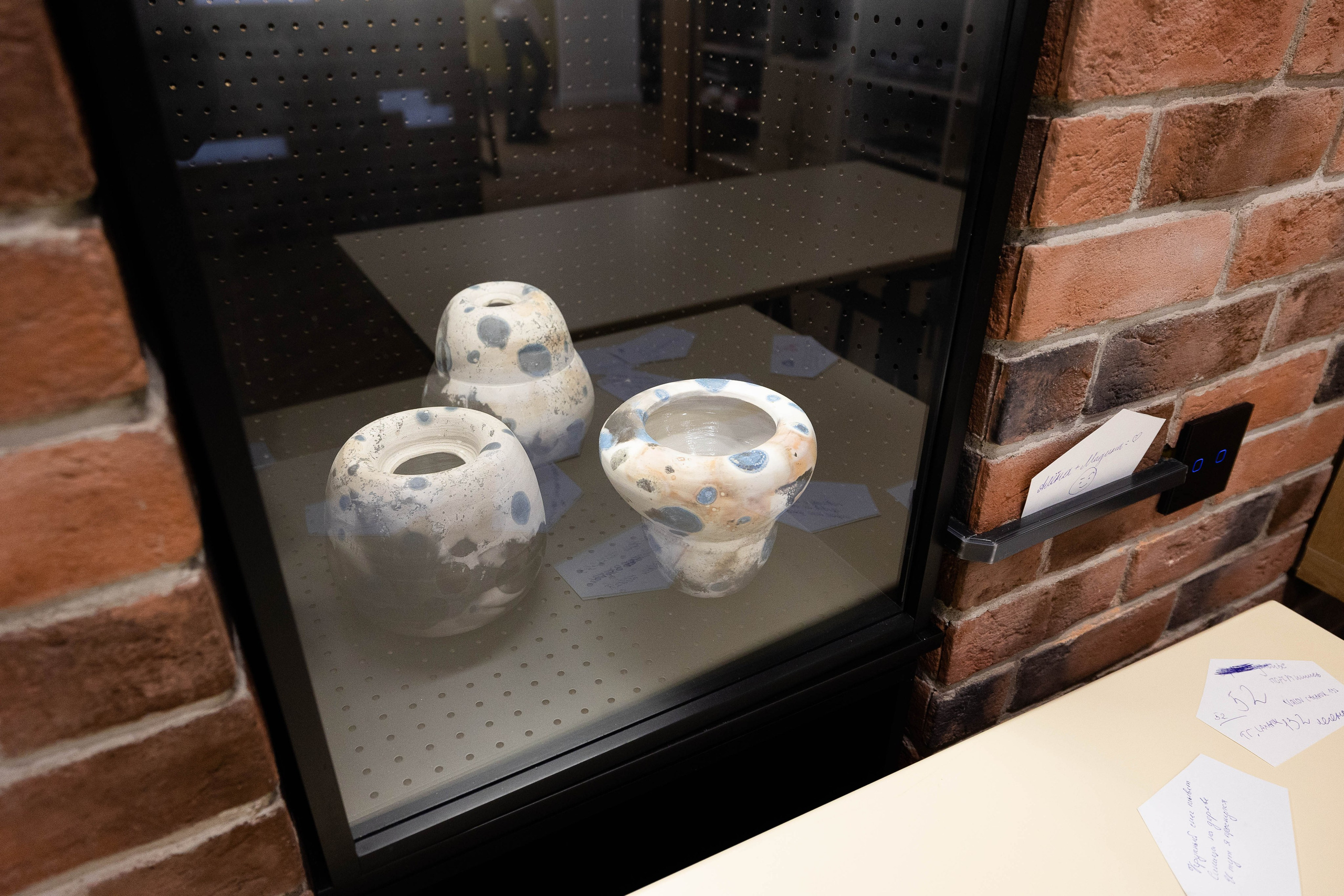 Групповая выставка «Поэзия маленьких вещей», 8.02-23.03.2025, БКЦ Нота, Санкт-Петербург. Лера Круглова