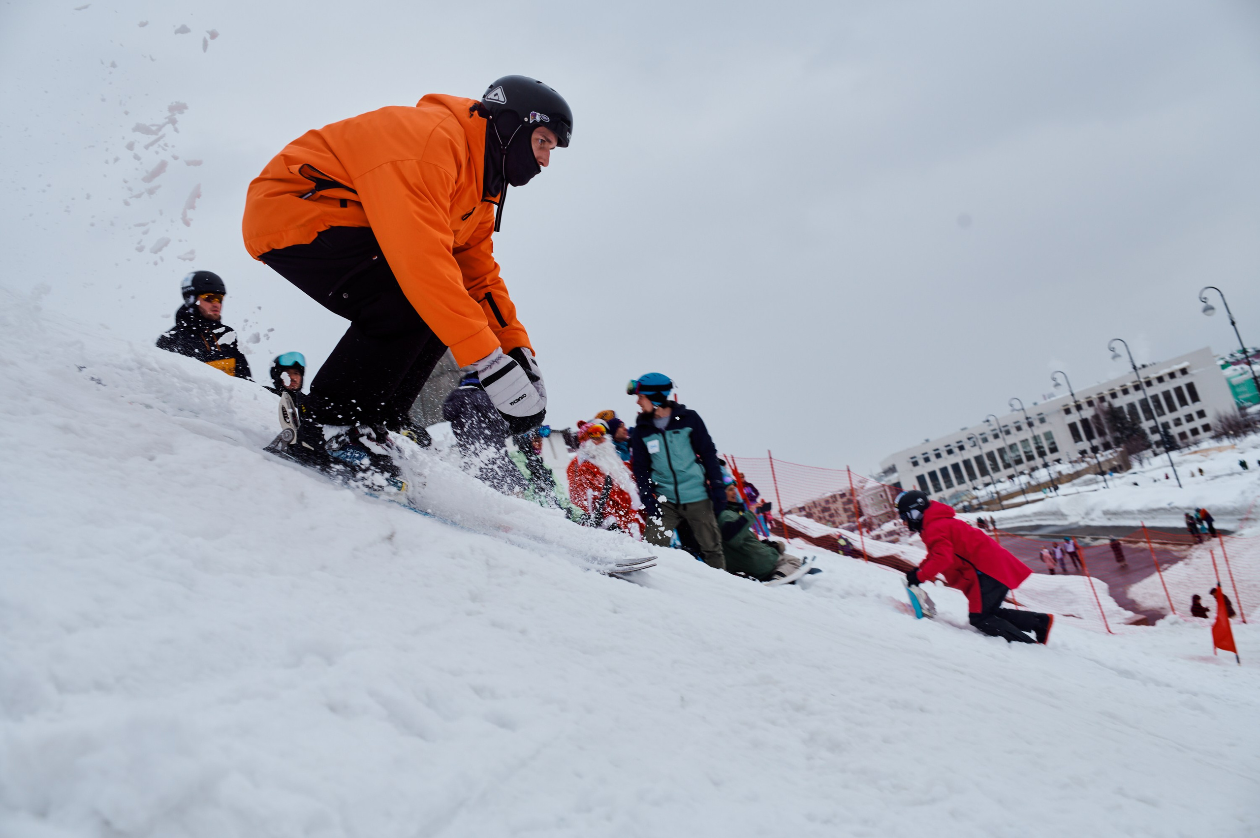 Крутой спуск _Кремль. Коммерческий фотограф в Казани Ксения Добролюбова