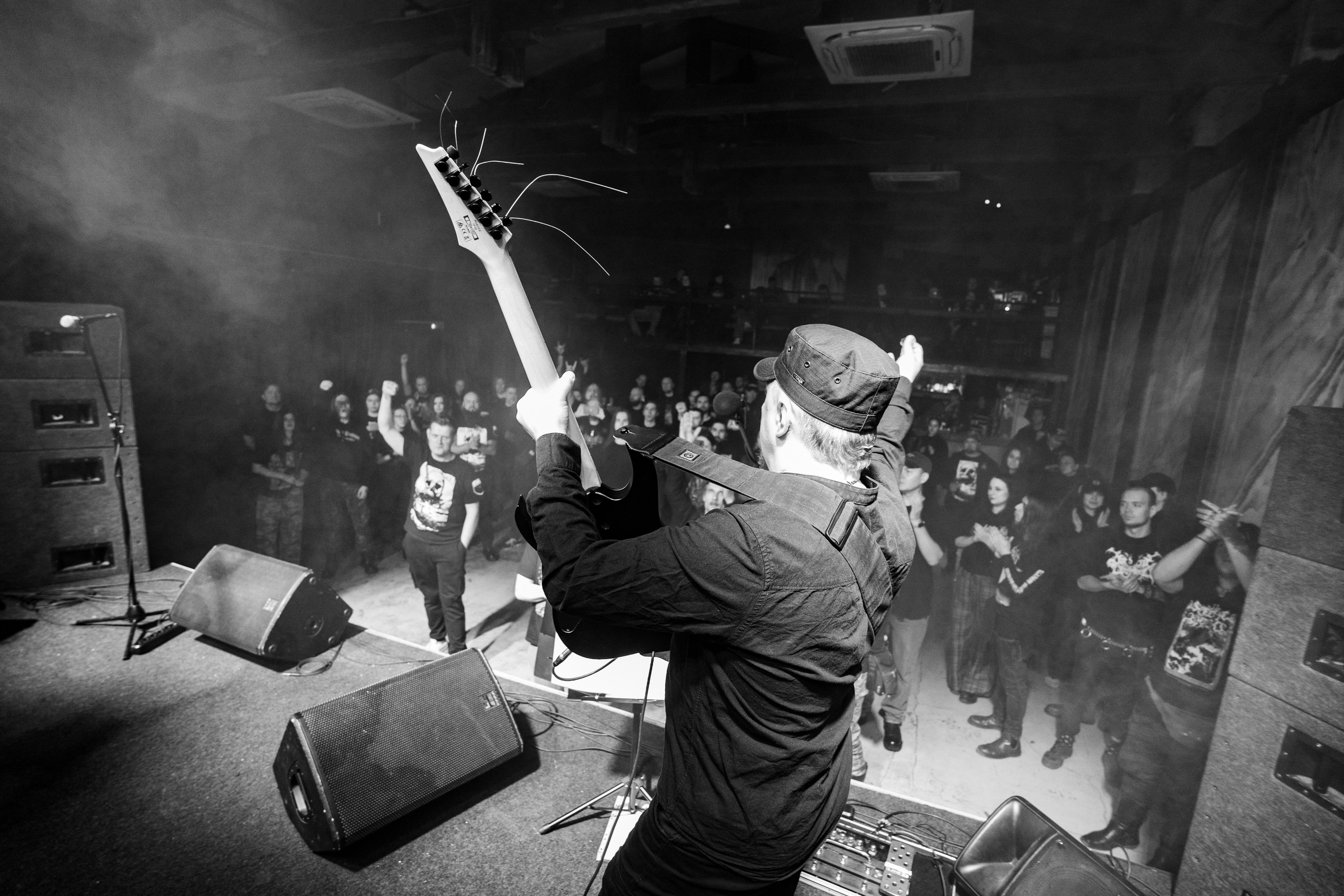 Iskra • Khlad • WN/BF | Сердце. Концертный и репортажный фотограф в Санкт-Петербурге Слава Пахомов