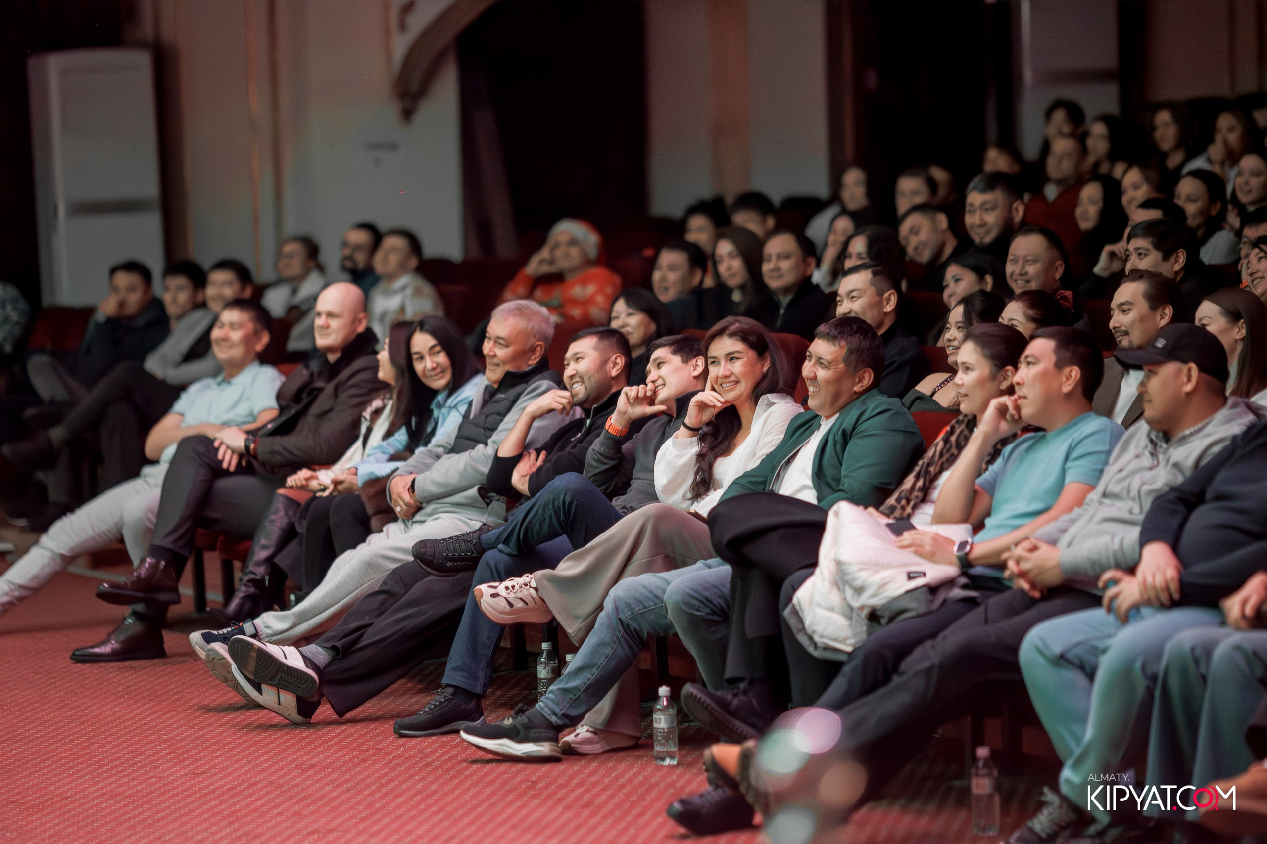 STAND UP КОНЦЕРТ АЛЕКСАНДА МЕРКУЛЬ. КИПЯТКОМ АЛМАТЫ! Фотосъемка мероприятий в Алматы