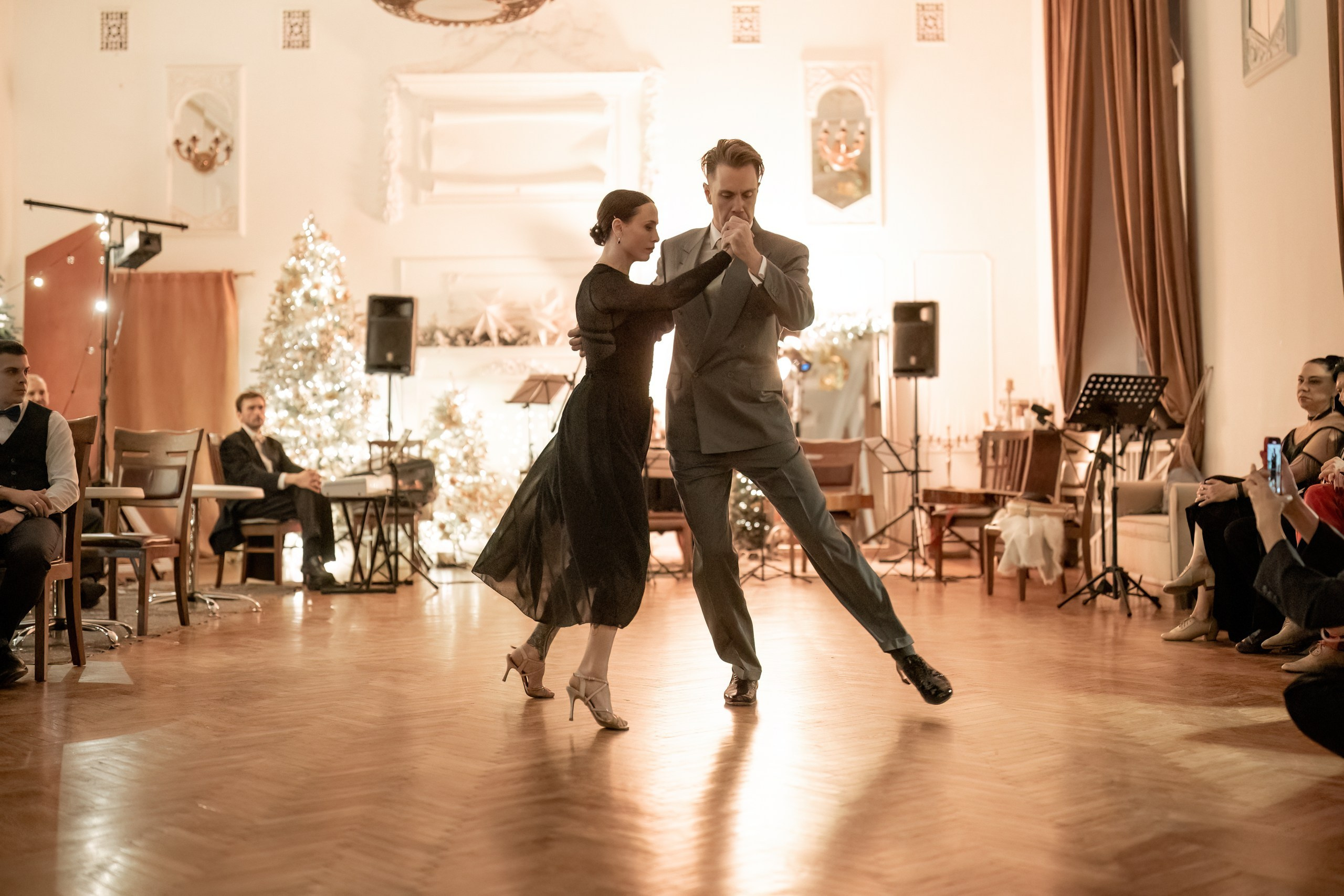 Танцевальный вечер. Марк Шишкин — репортажный фотограф в Воронеже и России