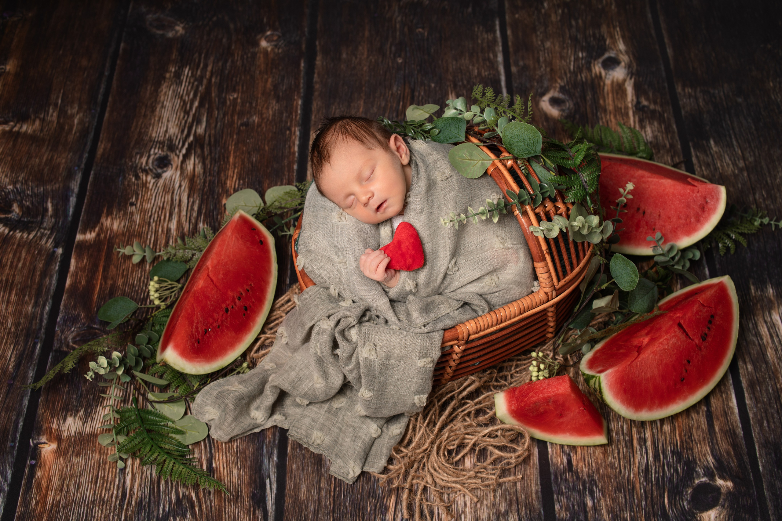 Фотограф новорождённых Псков