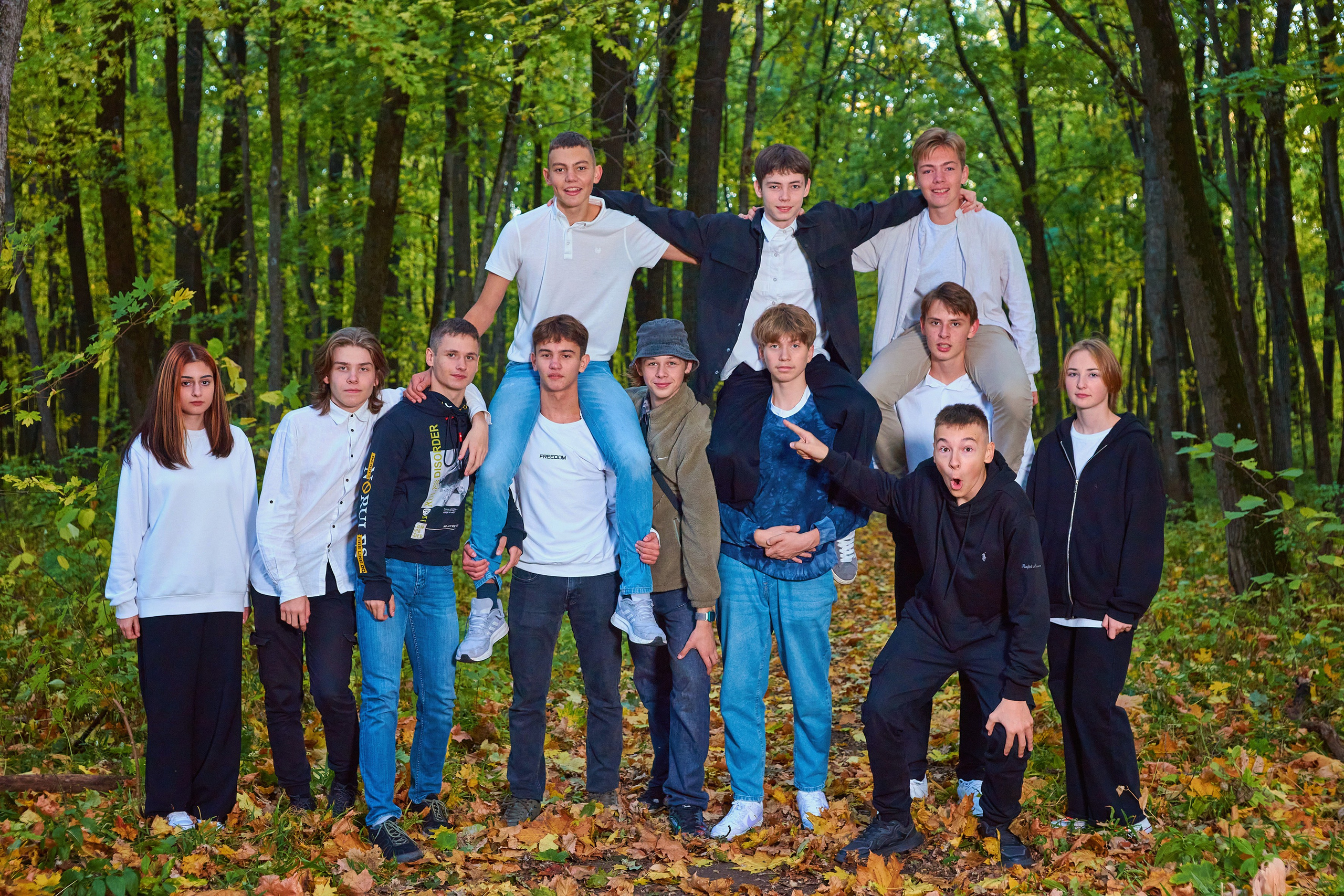 Осень в лесу. 9 класс. 2023. Childrenfoto.ru