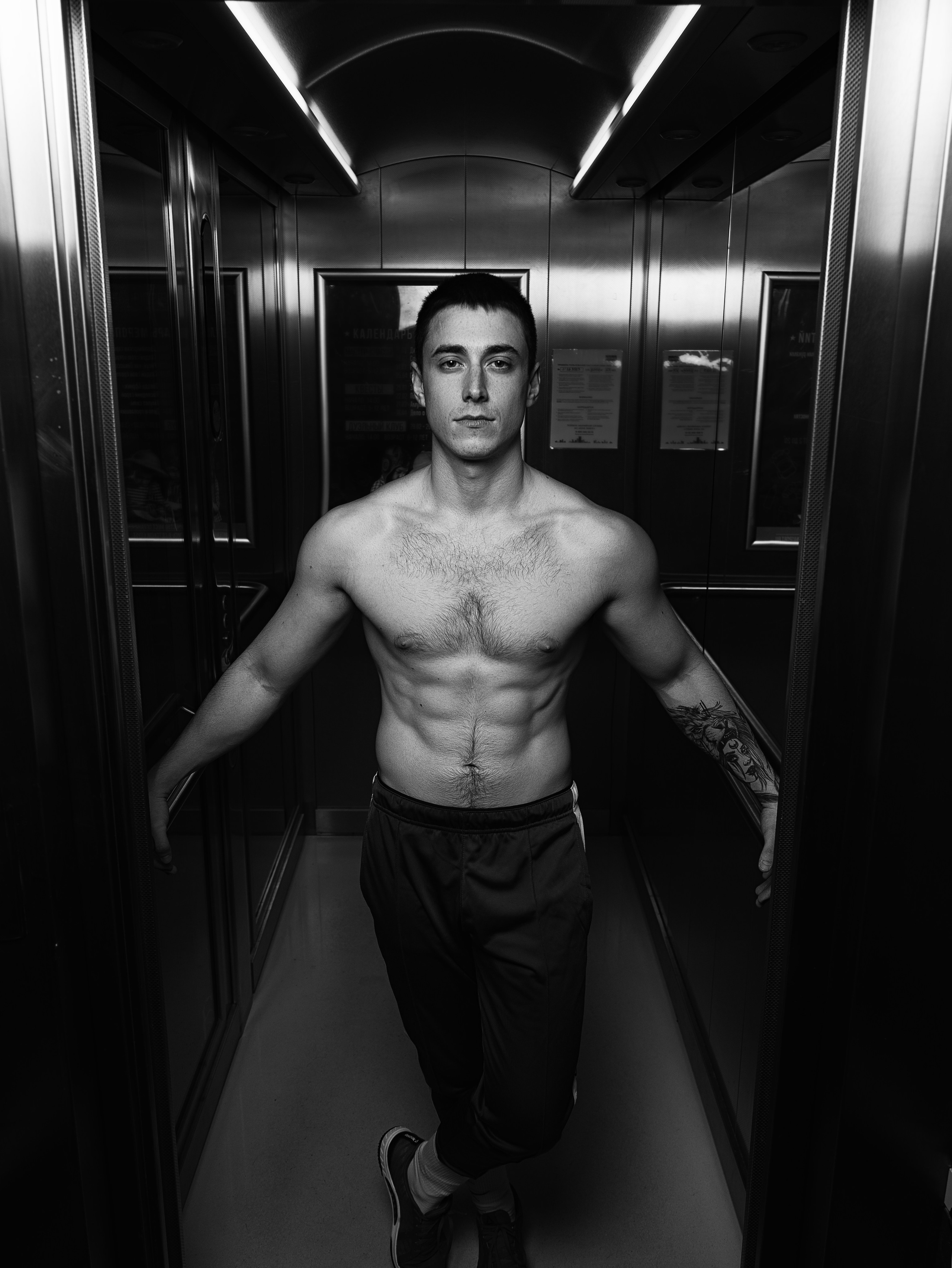 Рекламная фотосъёмка для фитнес-клуба PUSHKIN. Коммерческий фотограф в Санкт-Петербурге и Москве Полина Мамонтова