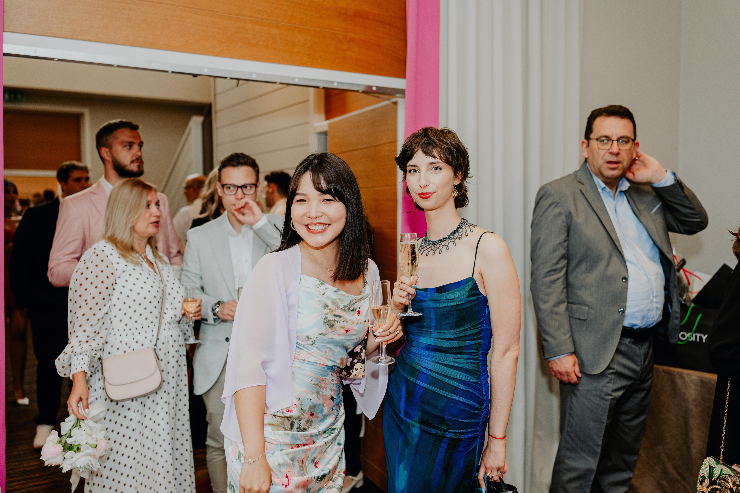 Photographe mariage Suisse Genève Europe. Professional Wedding Photographer Geneva & Romande Switzerland | Tanya Creator