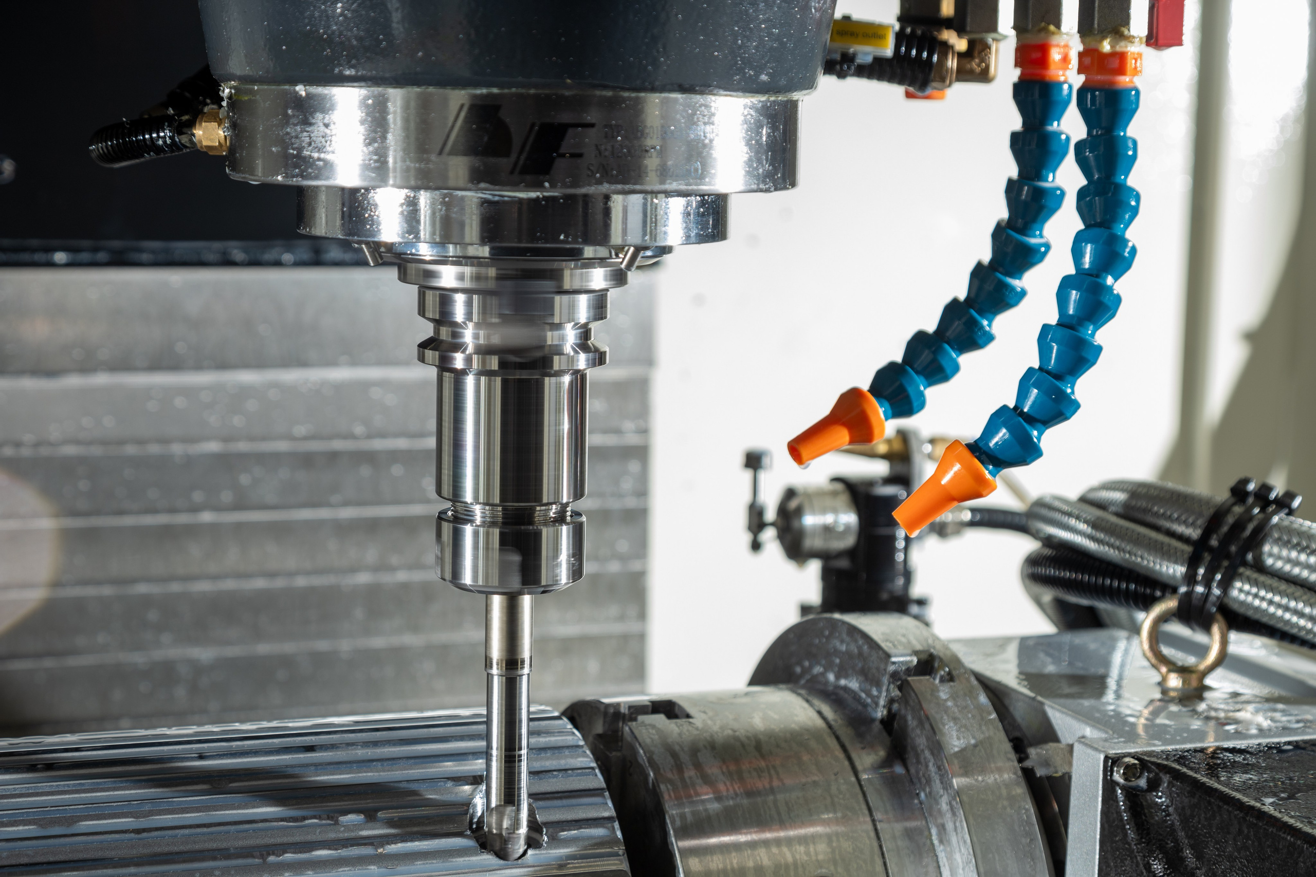 Съемка на заводе по производству прессформ. Сергей Шестов фотограф из Нижнего Новгорода