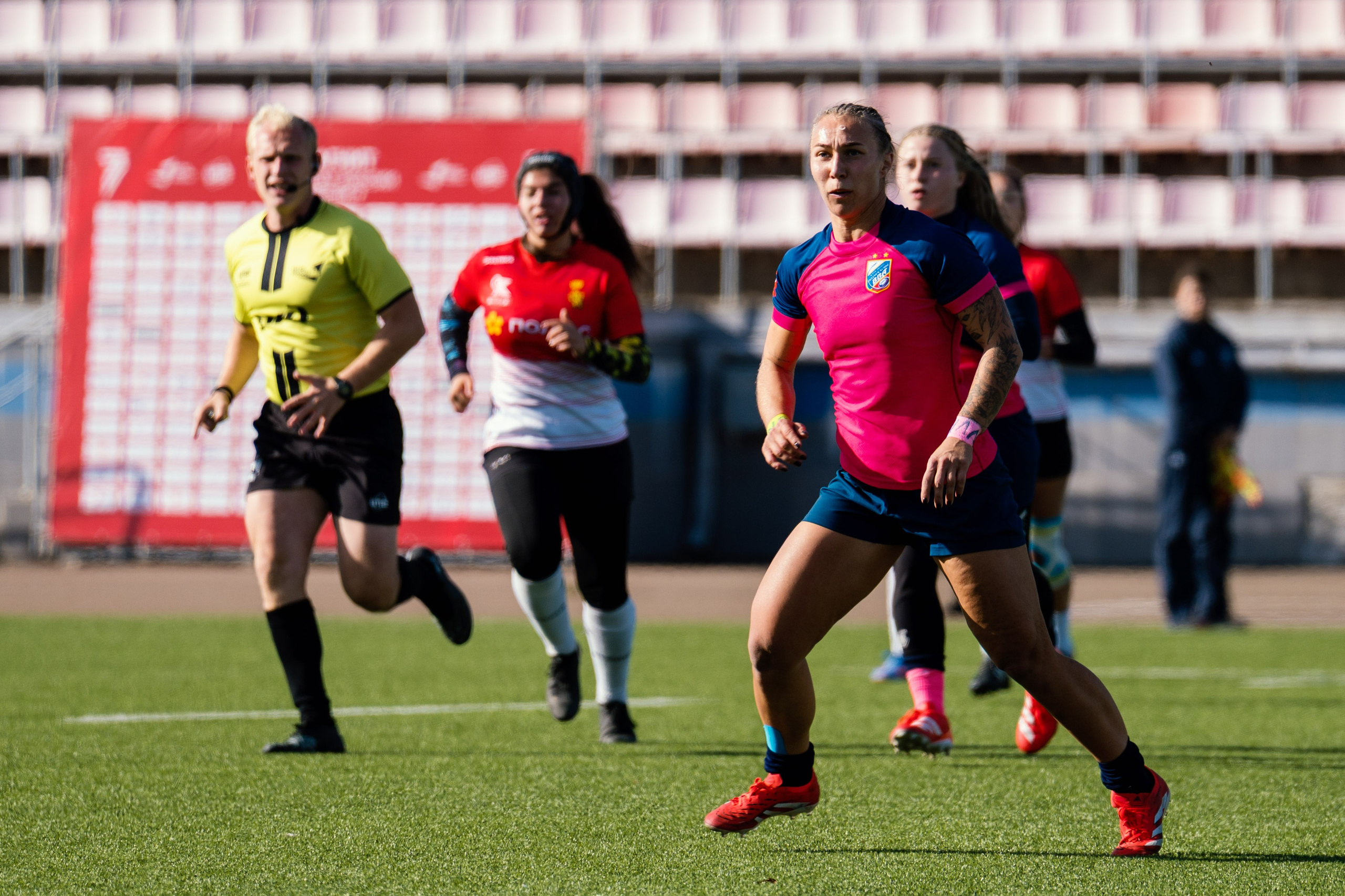 Магнит кубок России по женскому регби-7. Портретный фотограф в Казани Радомир Заздравных