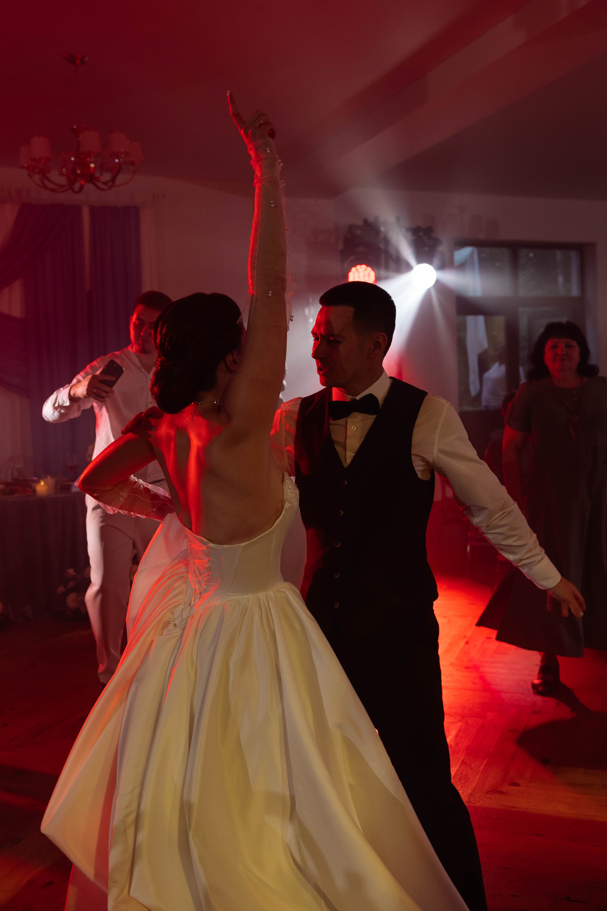 Ян & Марина. Свадебный фотограф Красноярск Элина Леонова