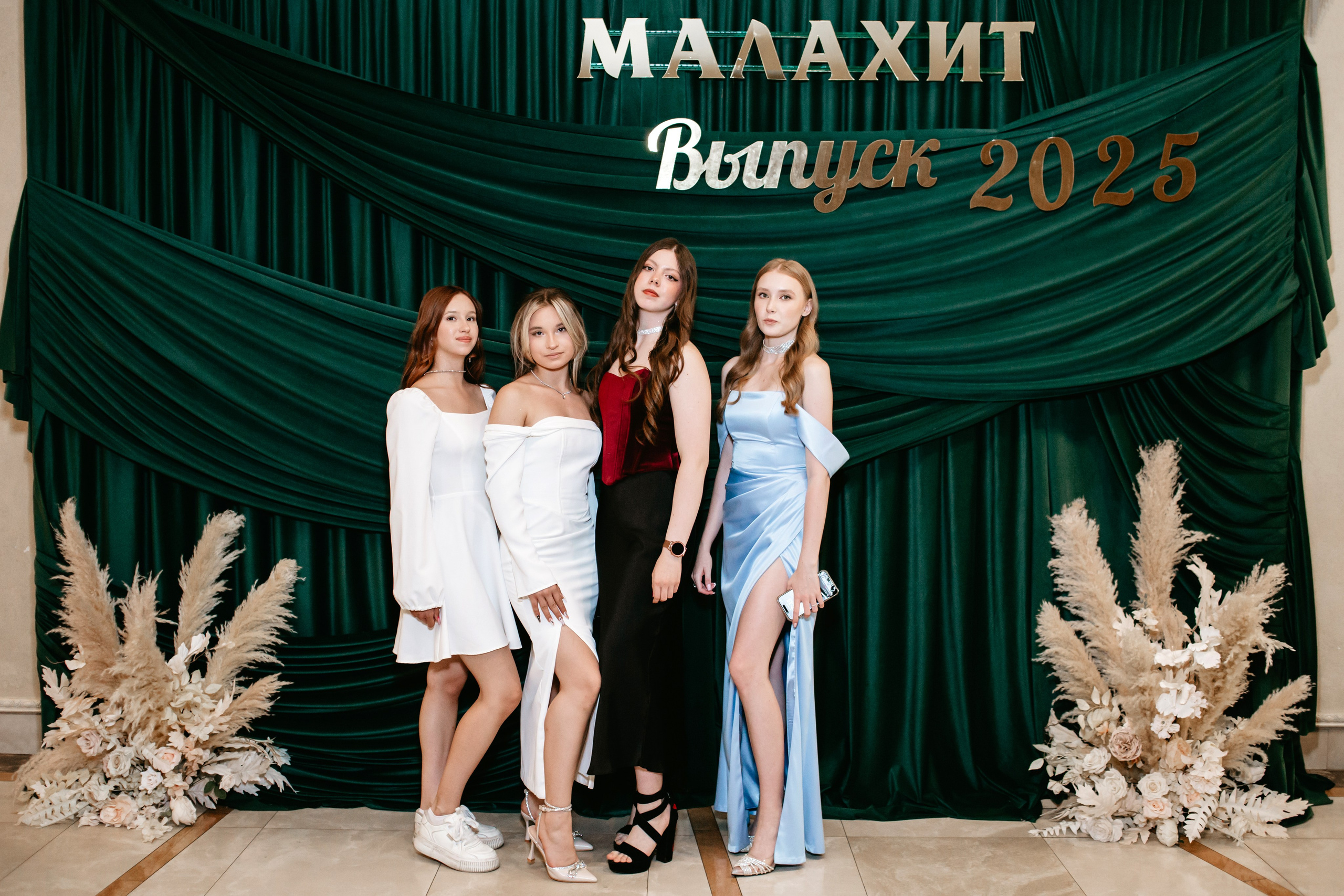 Выпускной 2025 (9класс) 124 школа. Фотограф в Челябинске Ополихина Анна