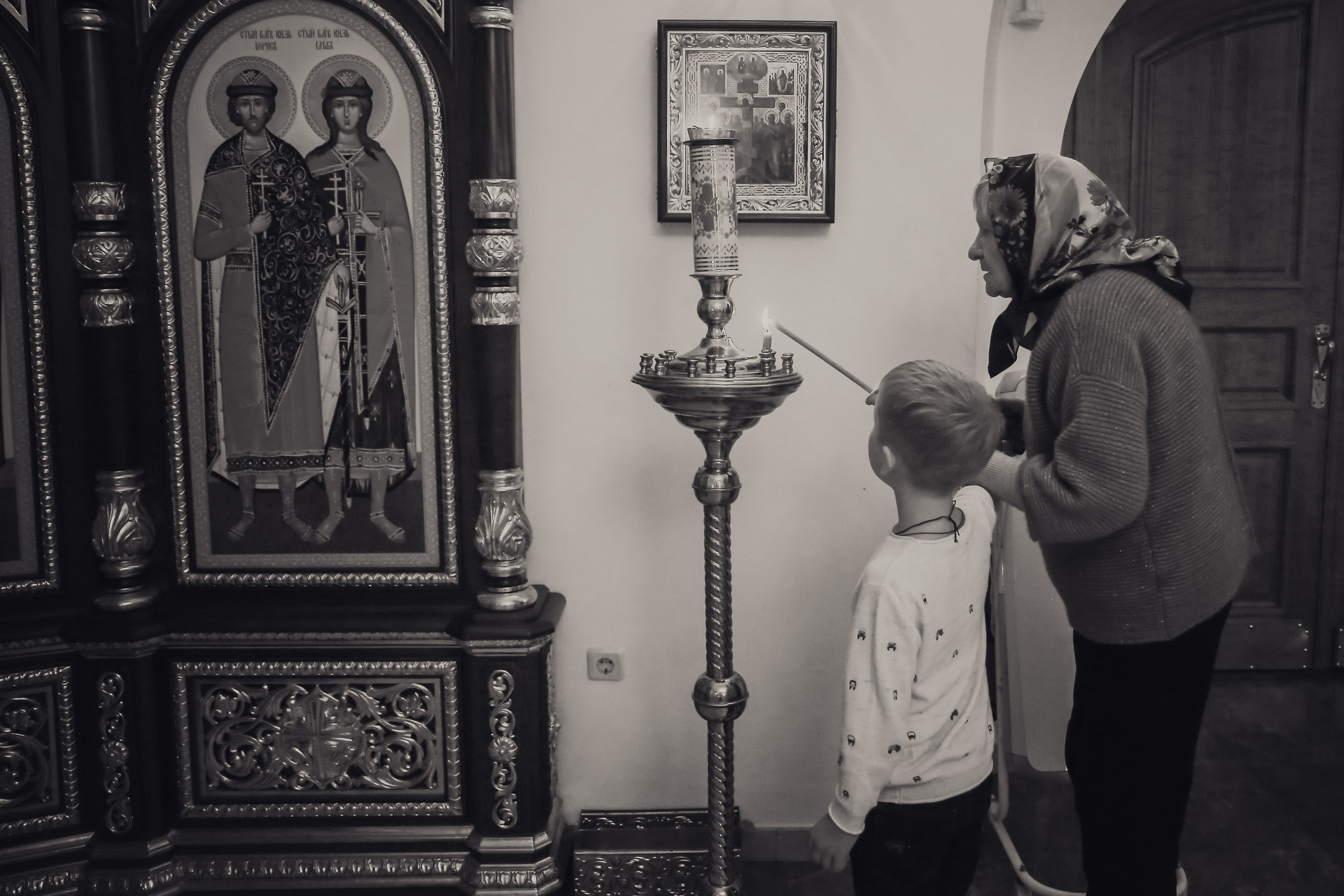 Крещение Машеньки. Храм Живоначальной Троицы в Останкино. Антонина Морозова, профессиональный семейный фотограф видеограф