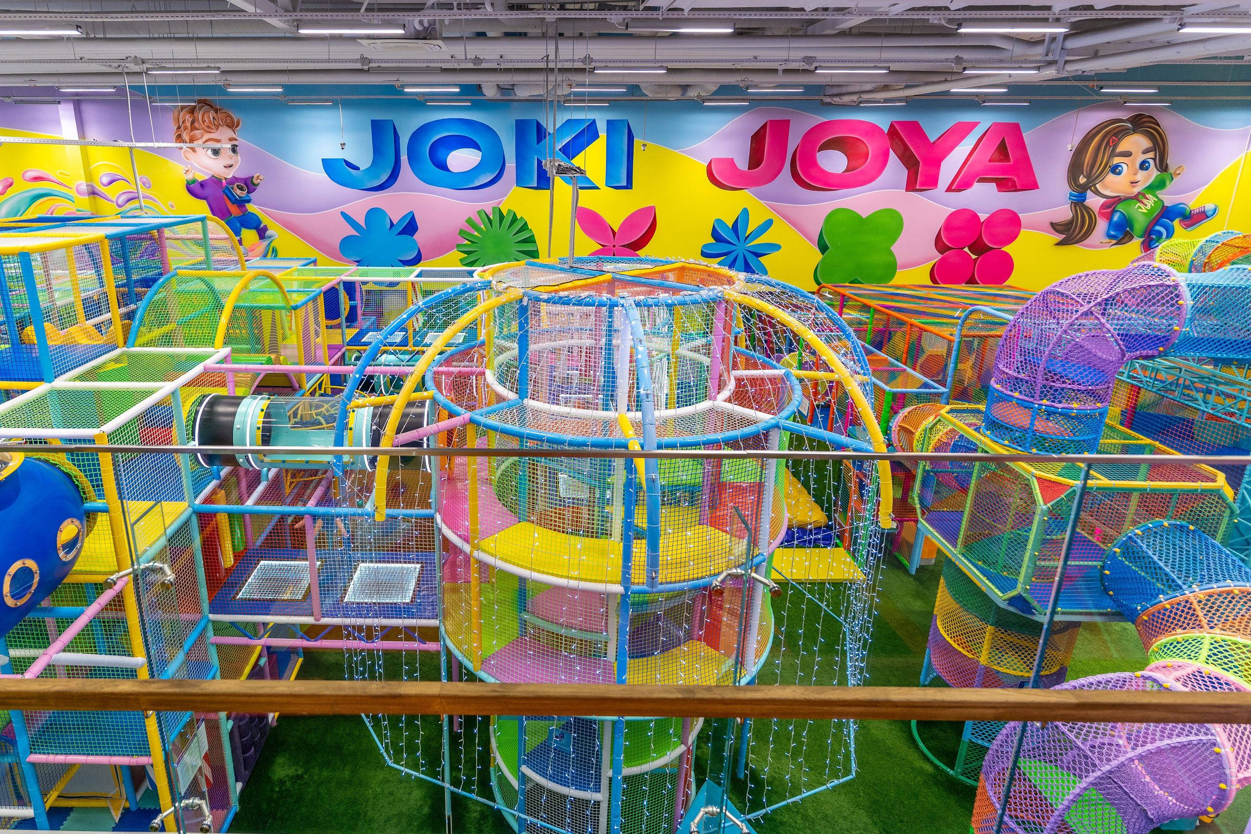 Парк развлечений Joki Joya Лефортово. Интерьерный фотограф Александра Солдатова