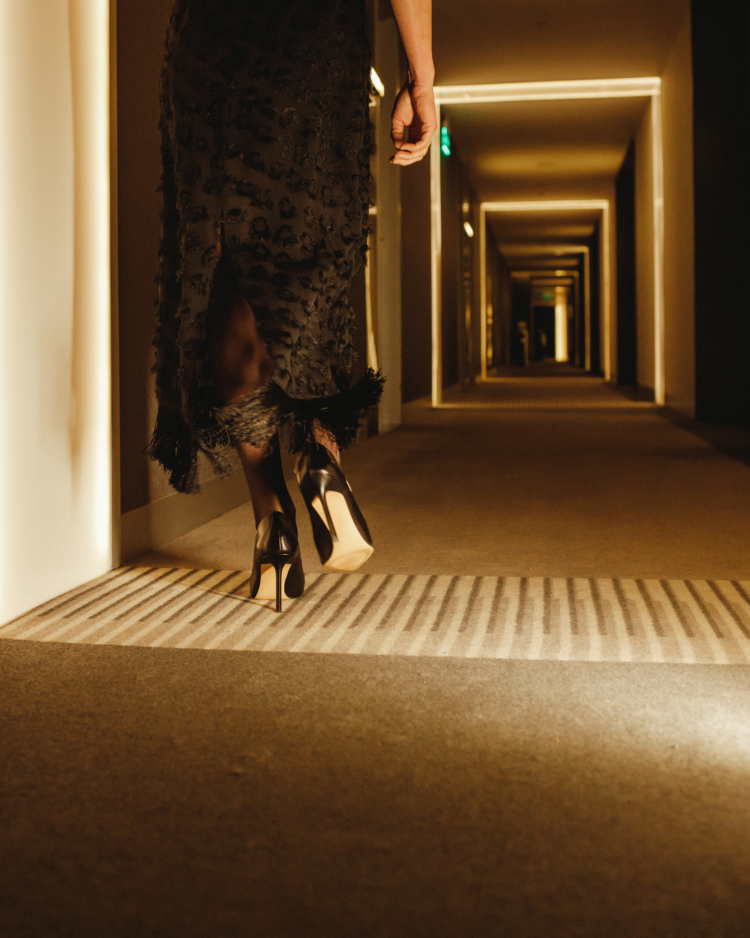 Woman and wine. Фотограф Андрей Куськало