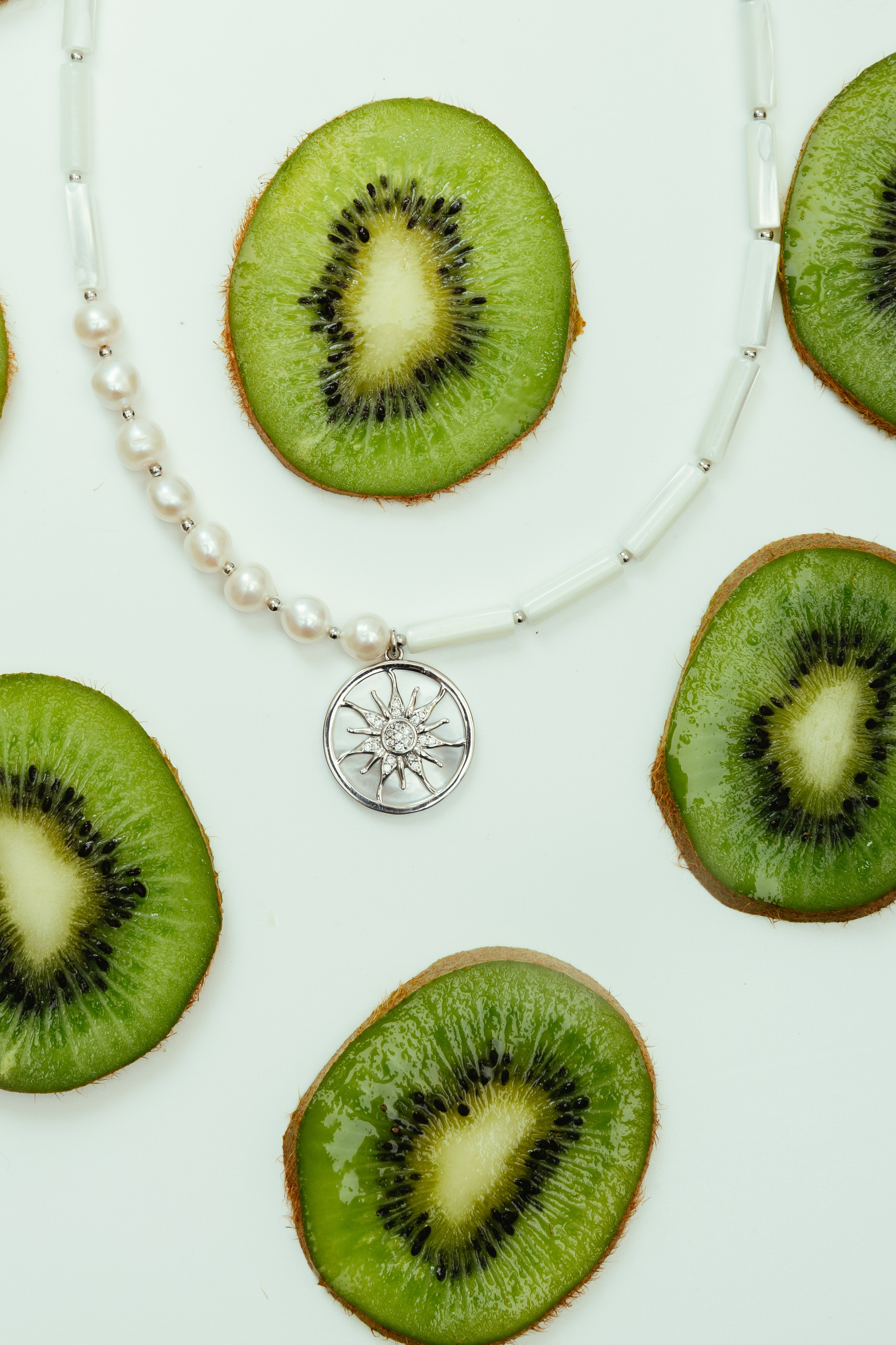 LIZZO — украшения ручной работы. Контент–фотограф | Леся Лесная