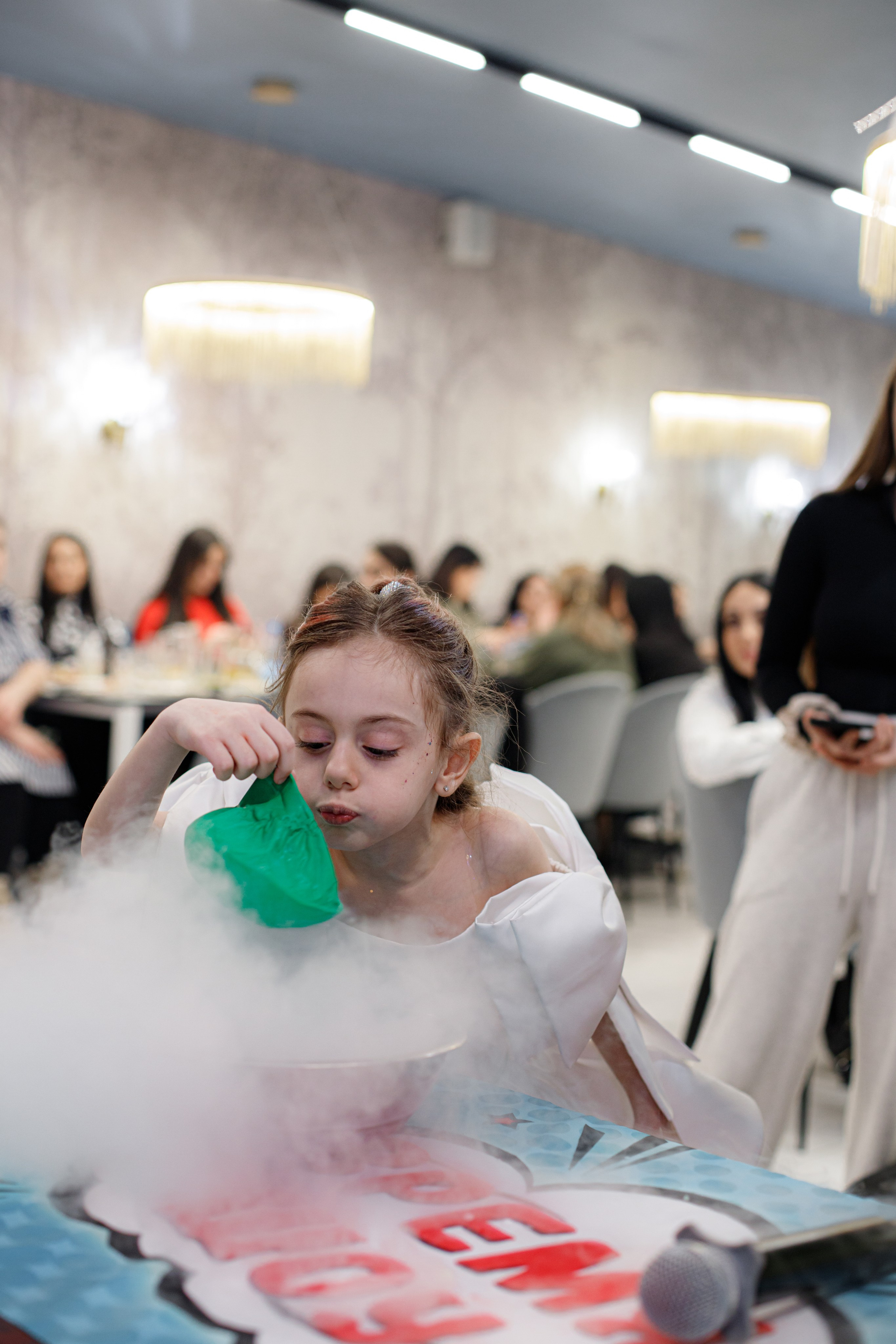 ASIA'S BIRTHDAY PARTY. Photokarish