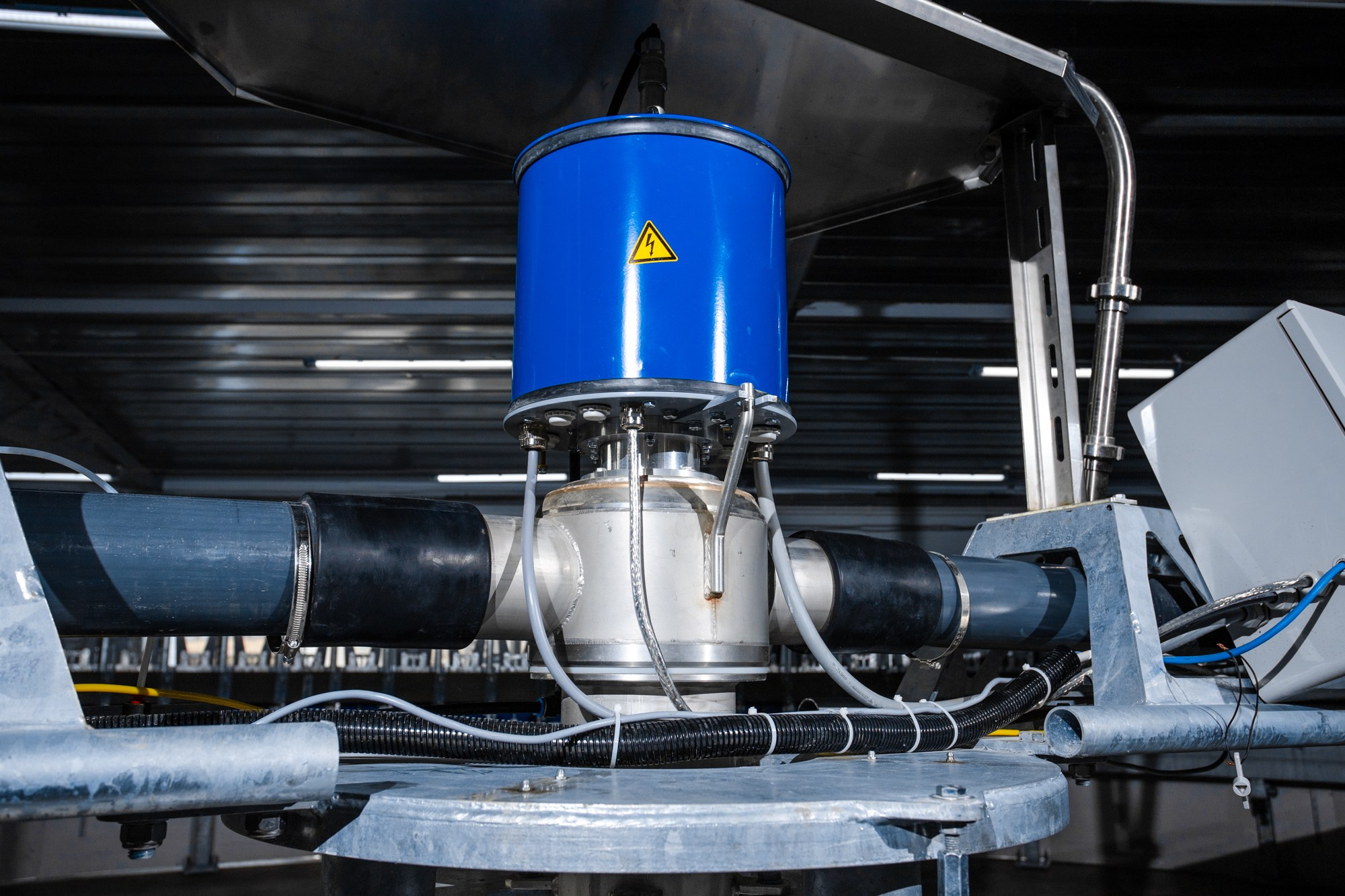 Съёмка для фирмы «Биотон». Репортажный, промышленный и маркетплейс-фотограф Дмитрий Чернат