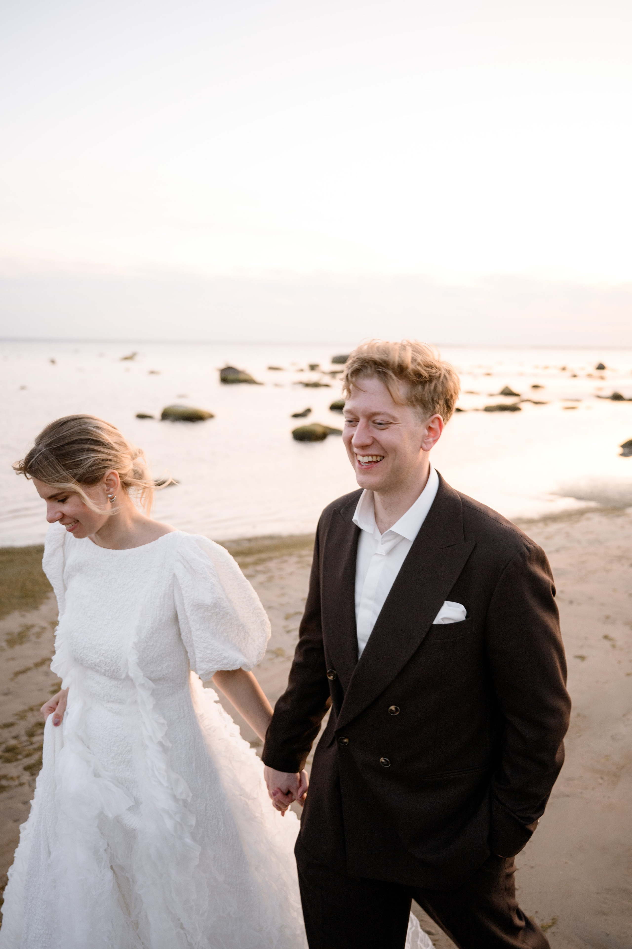 На берегу залива. Свадебный фотограф в Санкт-Петербурге, Москве, СПб Сергей Поддубный