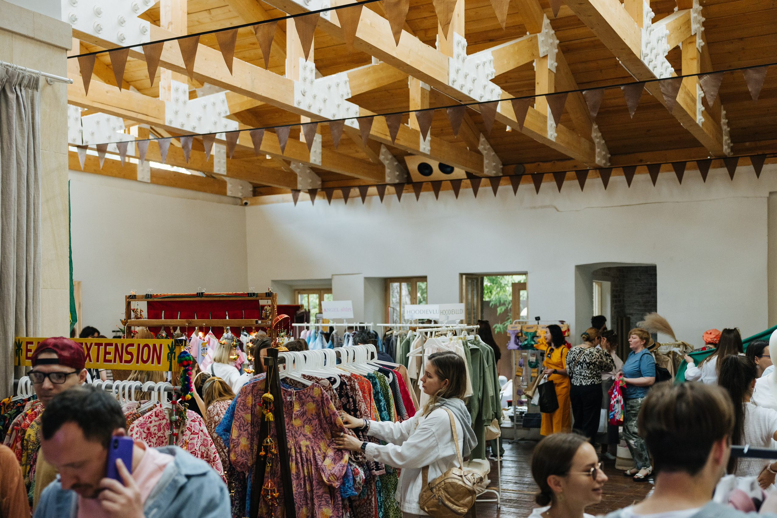 17–18 июня 2023 в пространстве YAUZA / День 2. Фотоотчеты «Ламбада-маркета»