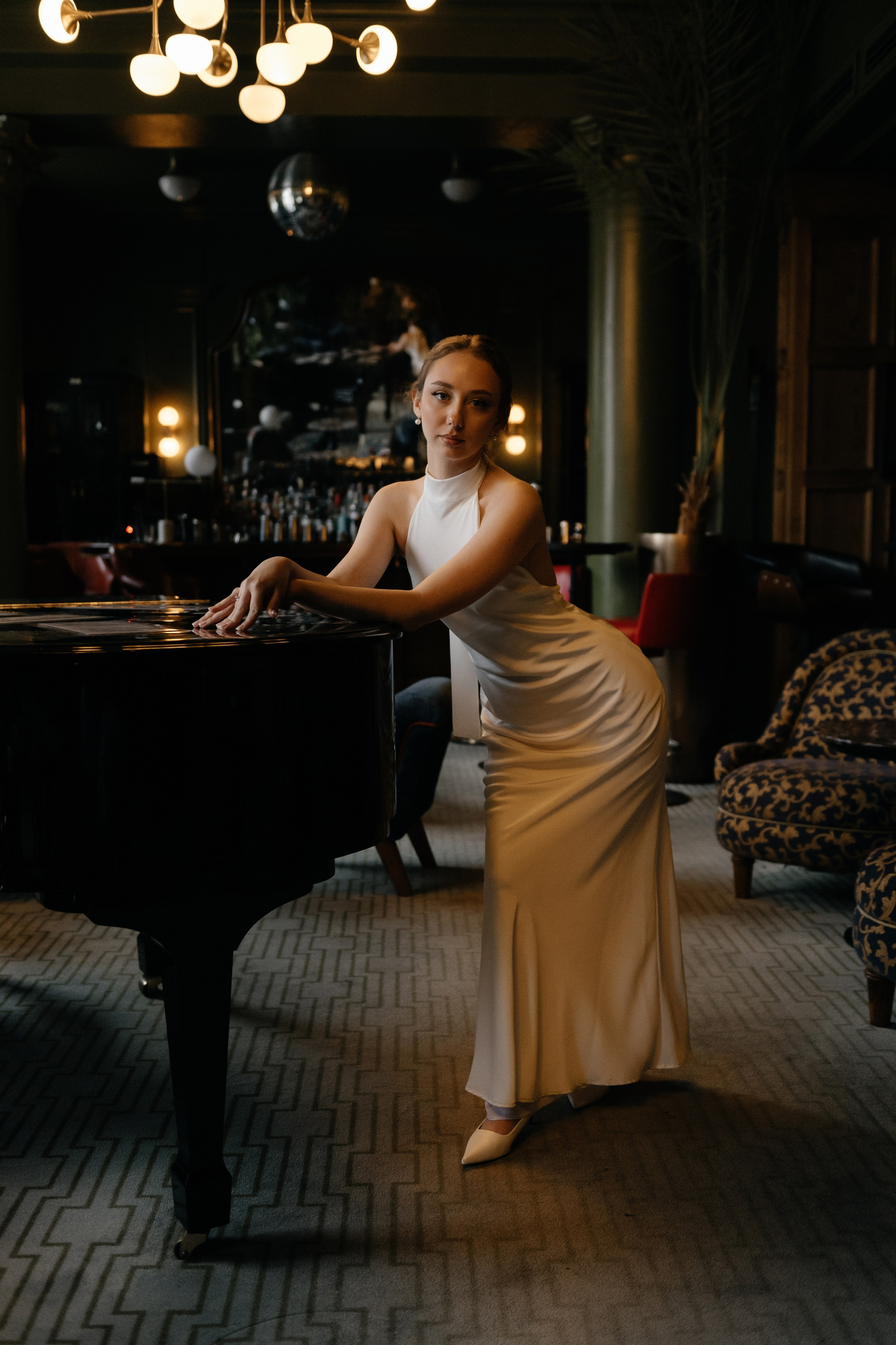 Wedding day in Martinique Bar. Wedding PHOTOGRAPHER Andrew Vnukov