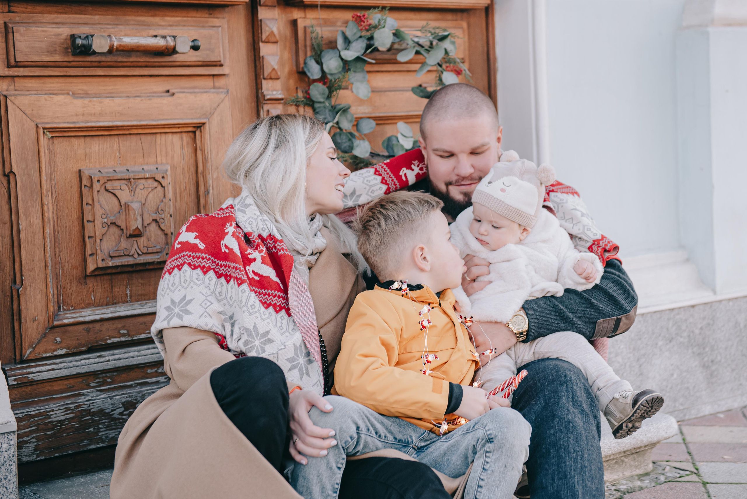 Семейная съемка Рябовых — новогодняя. Фотограф в Краснодаре Зеленкина Дарья