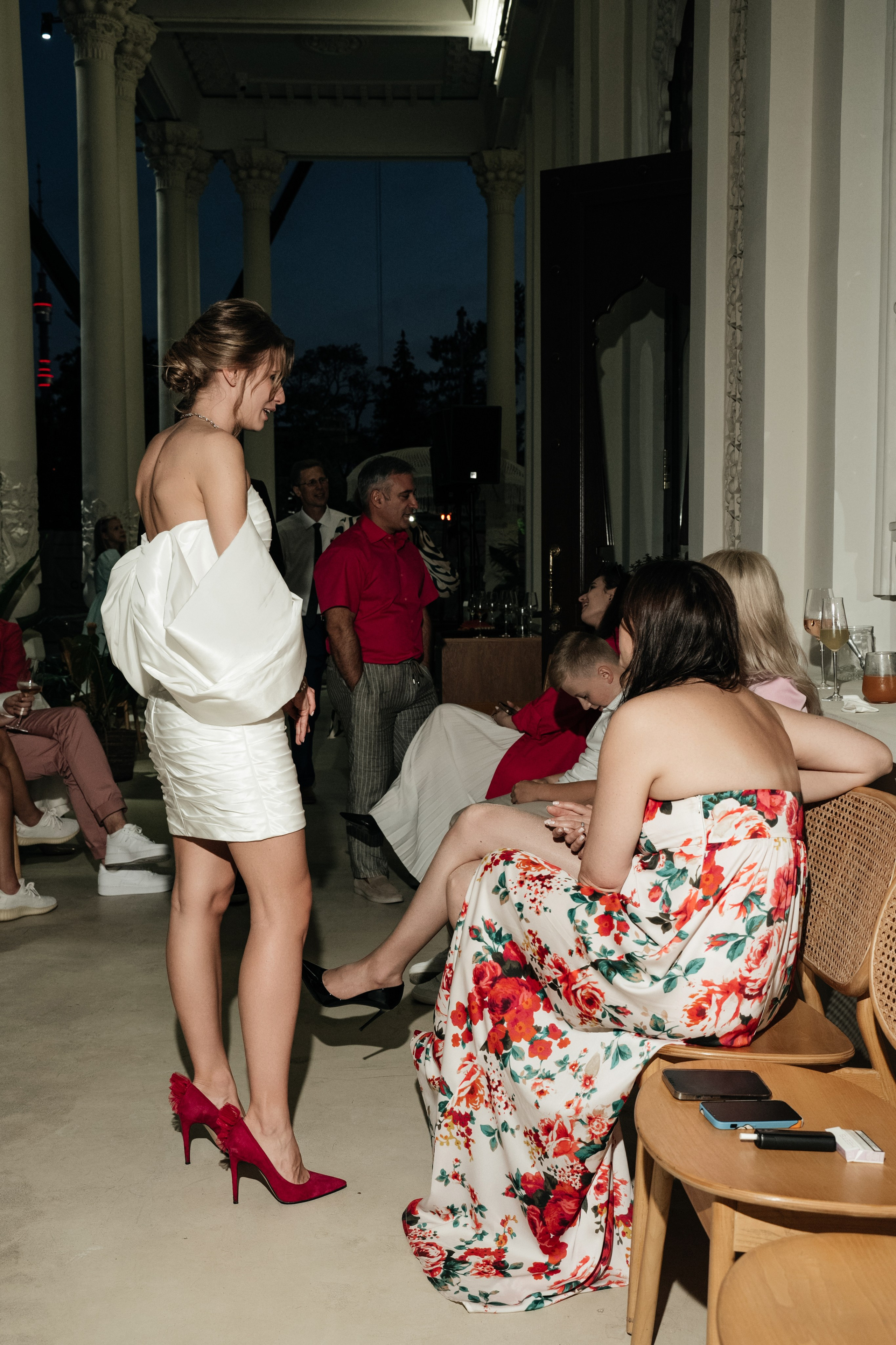 Ресторан Домик в саду, ВДНХ. Свадебный фотограф Москва Александра Аверкова