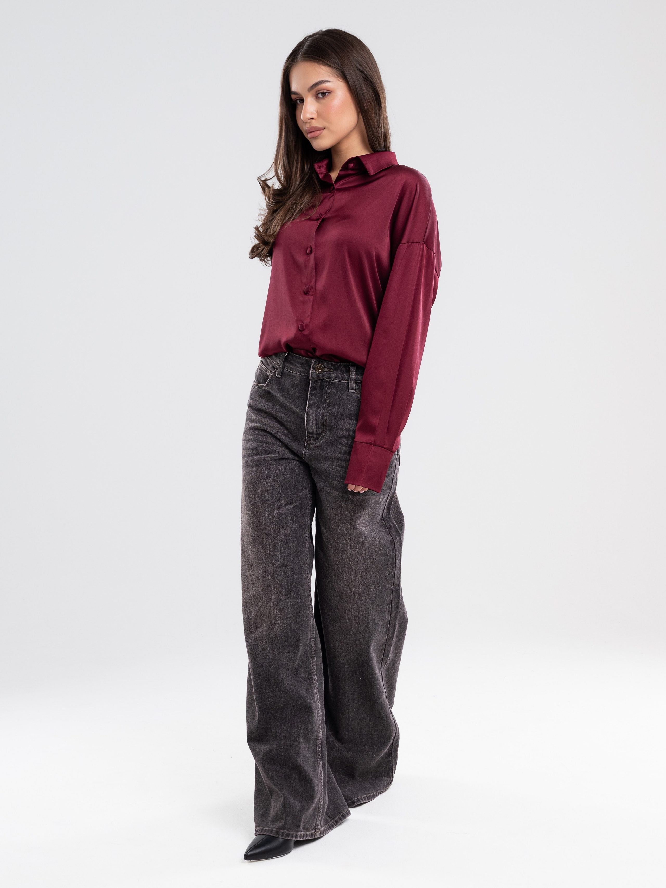 Атласные рубашки. Предметный фотограф, фото для маркетплейсов Пятигорск, КМВ