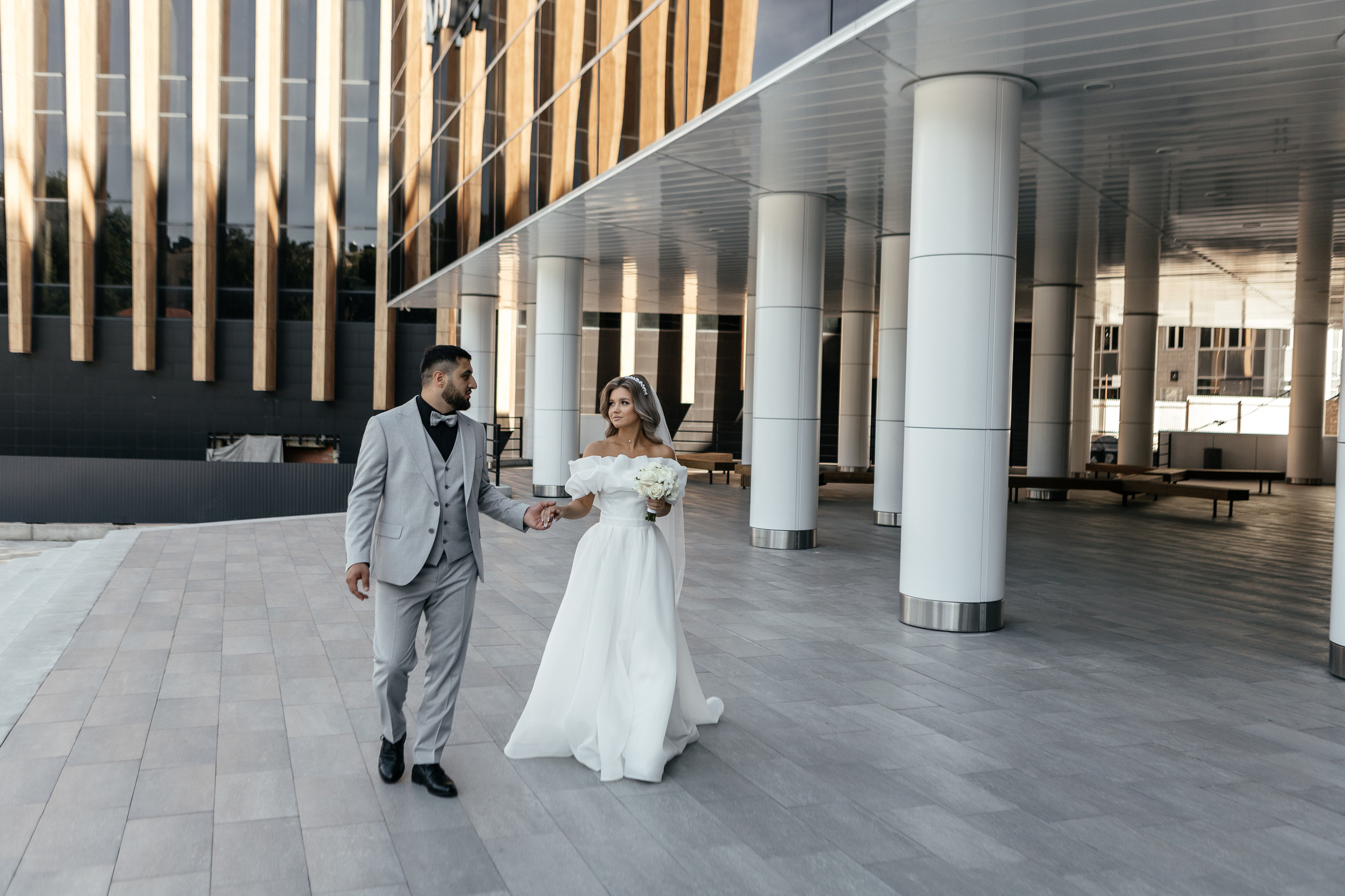 Свадебный фотограф Уфа — Руслан ГабдлисламовЖивые эмоции, красивые кадры, воспоминания на всю жизнь.Работаю по всей Республике Башкортоста. Свадебный фотограф Уфа Руслан Габдлисламов