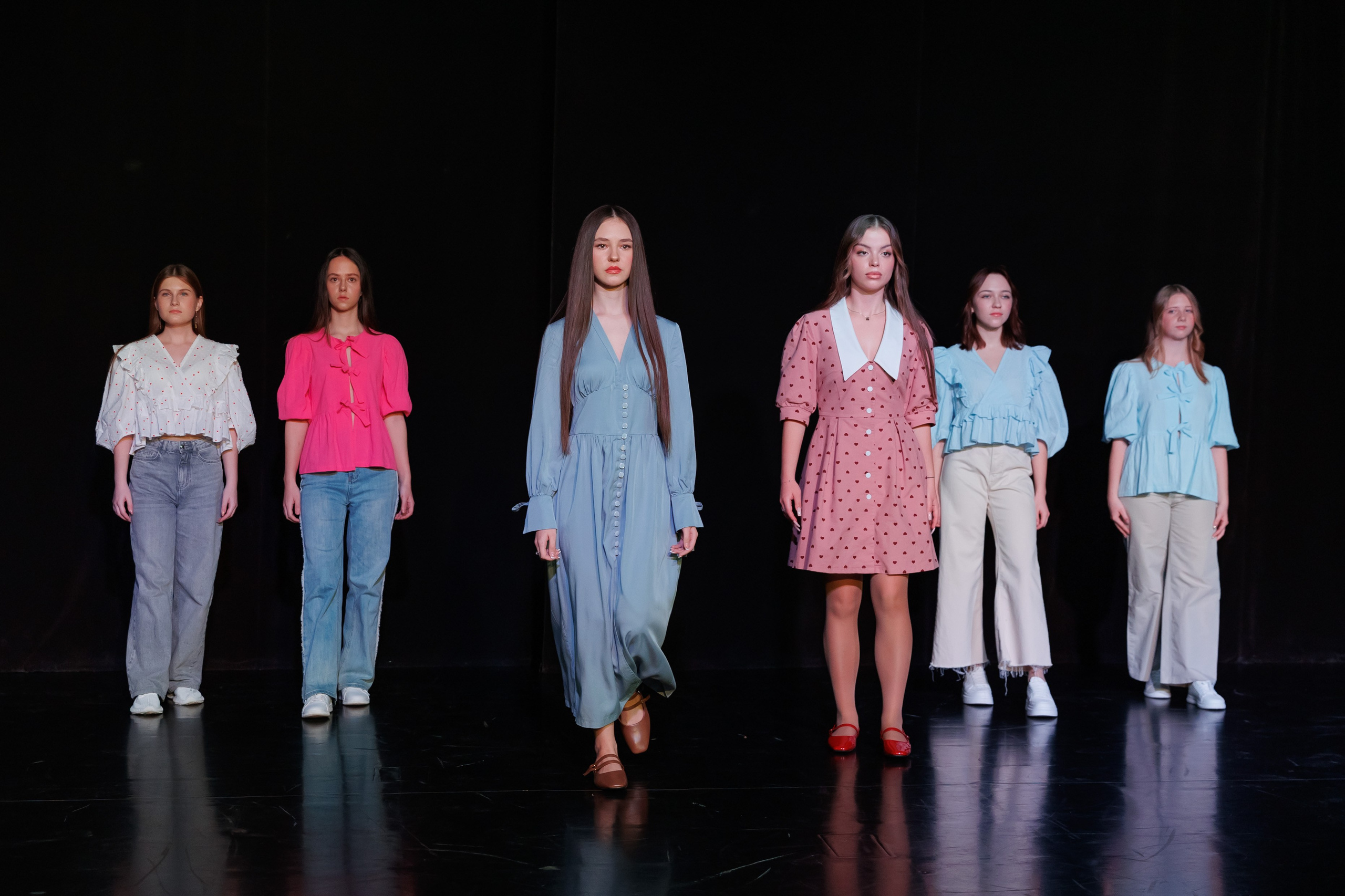 Показ коллекций Новосибирских дизайнеров для Fly Production. Фотограф Новосибирск — Наталья Гресь