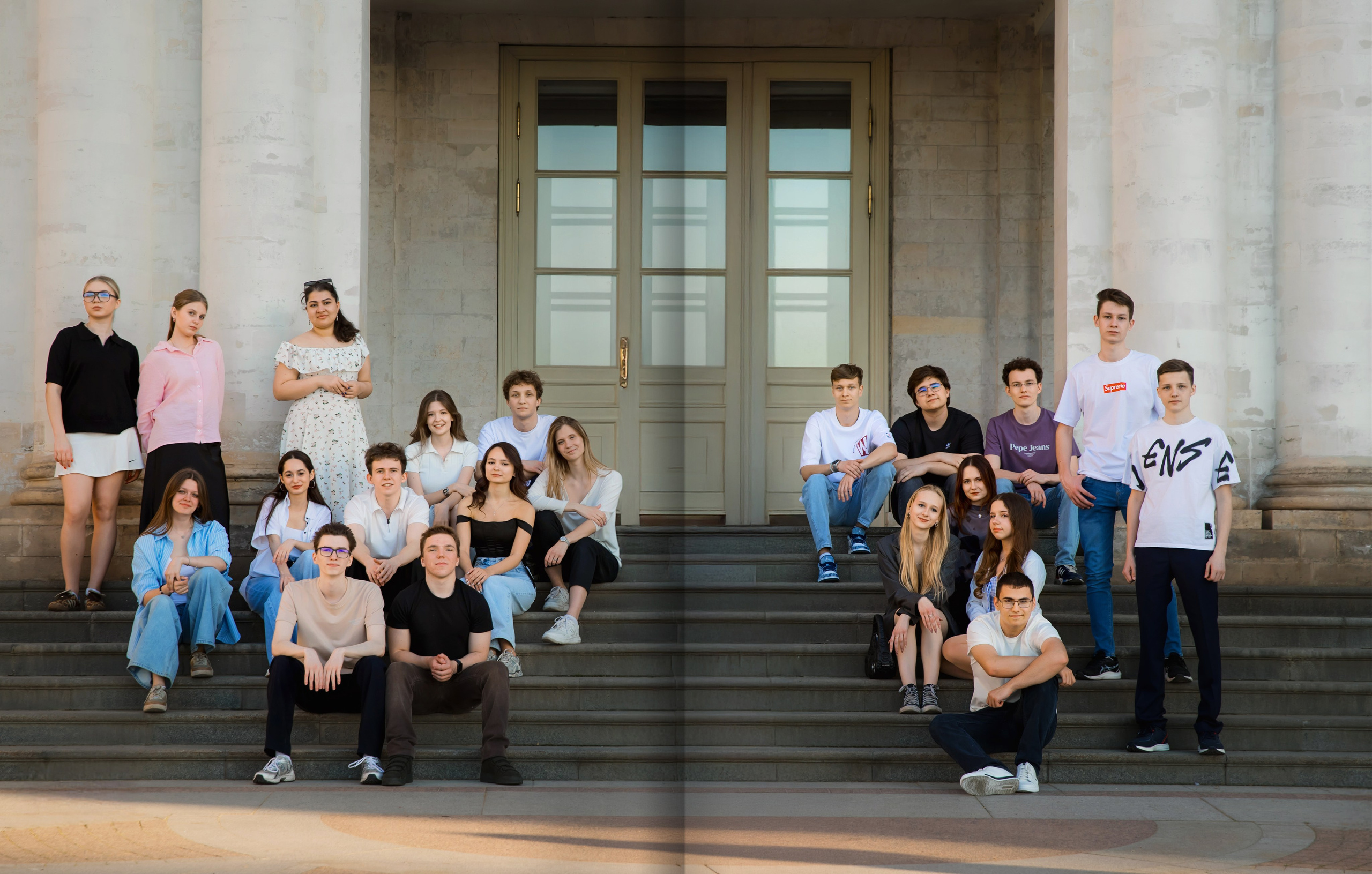 2025 — Видновская гимназия — 11Б. ТВОЯ ШКОЛЬНАЯ ИСТОРИЯ — фотограф Юлия Федосеева