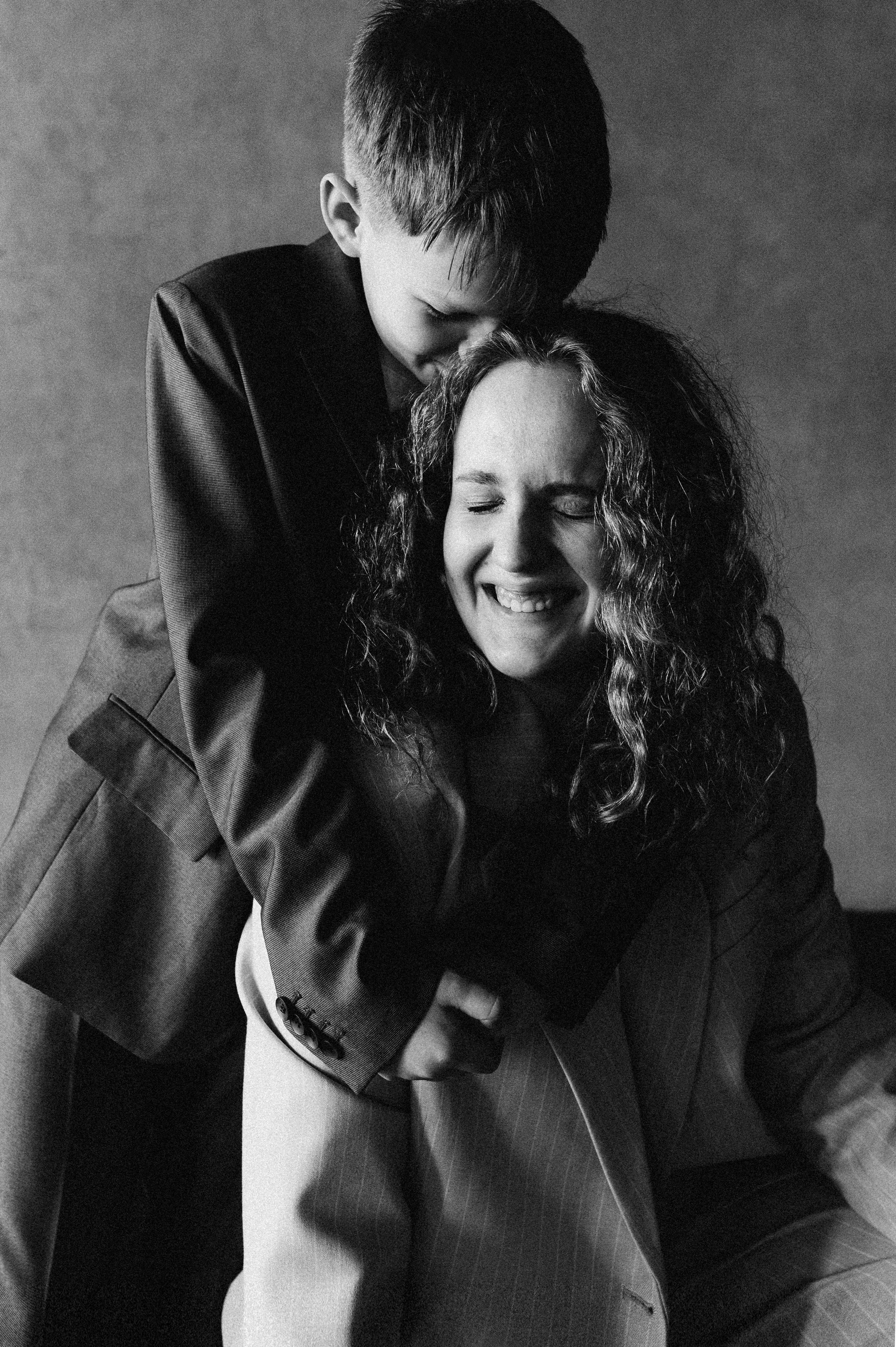 Фотосессия большой семьи в студии. Семейный фотограф в Новосибирске Женя Индрикова