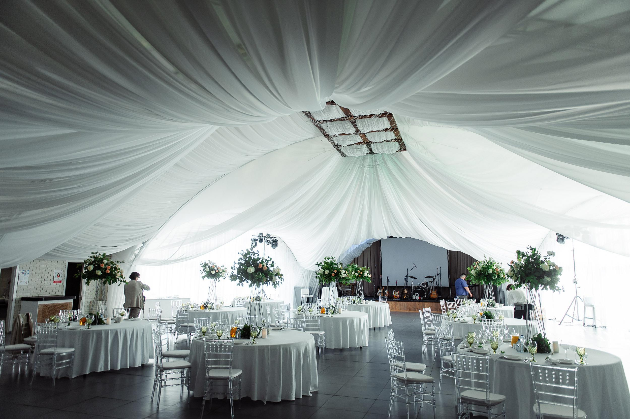 Цены. Каталоги, сайты, предметка. Фотограф Александр Фомин