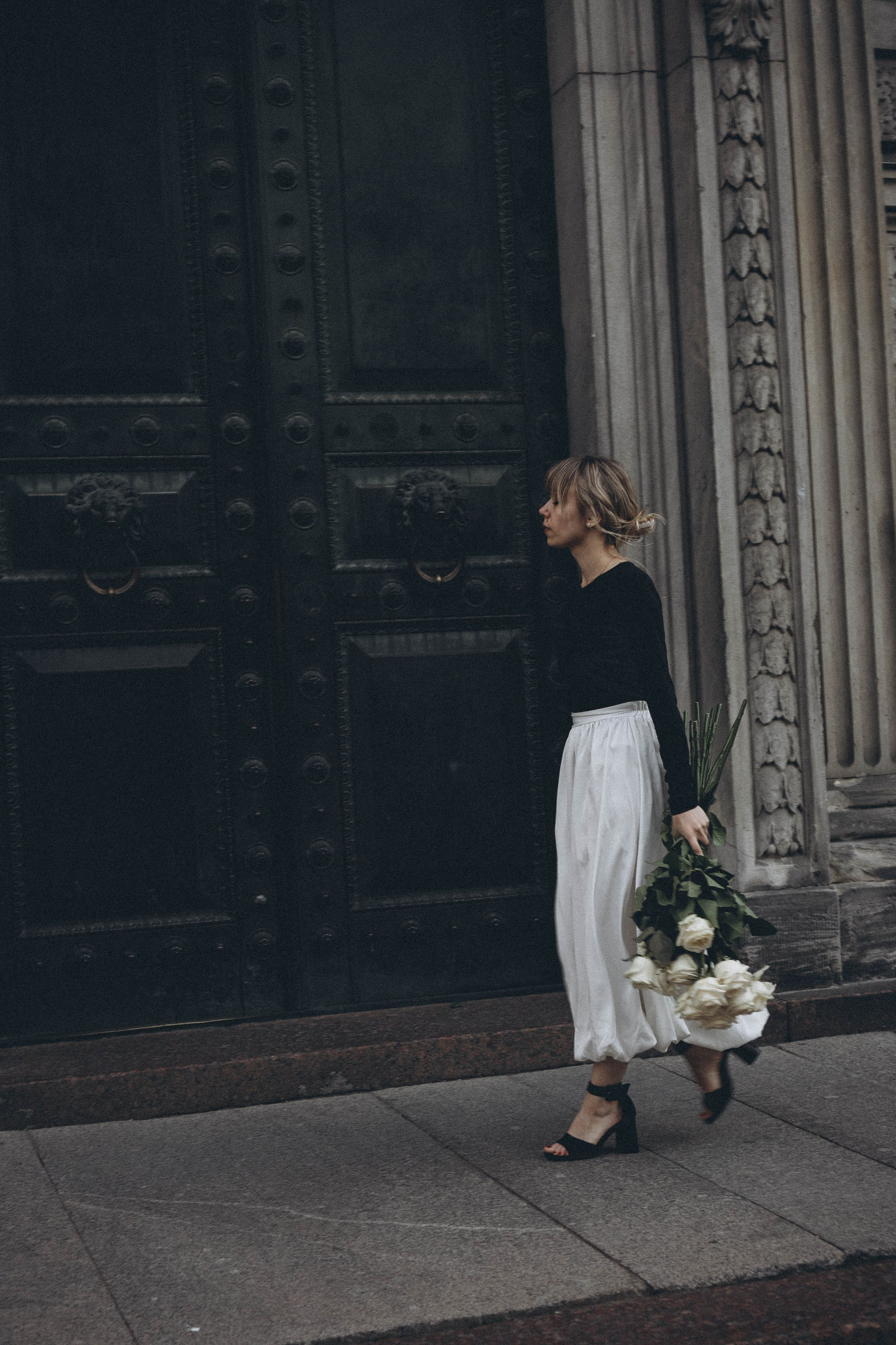 ПРОГУЛКА ПО ГОРОДУ В БЕЛЫЕ НОЧИ (другой вариант). Профессиональный фотограф, Санкт-Петербург — Виктория Богомолова