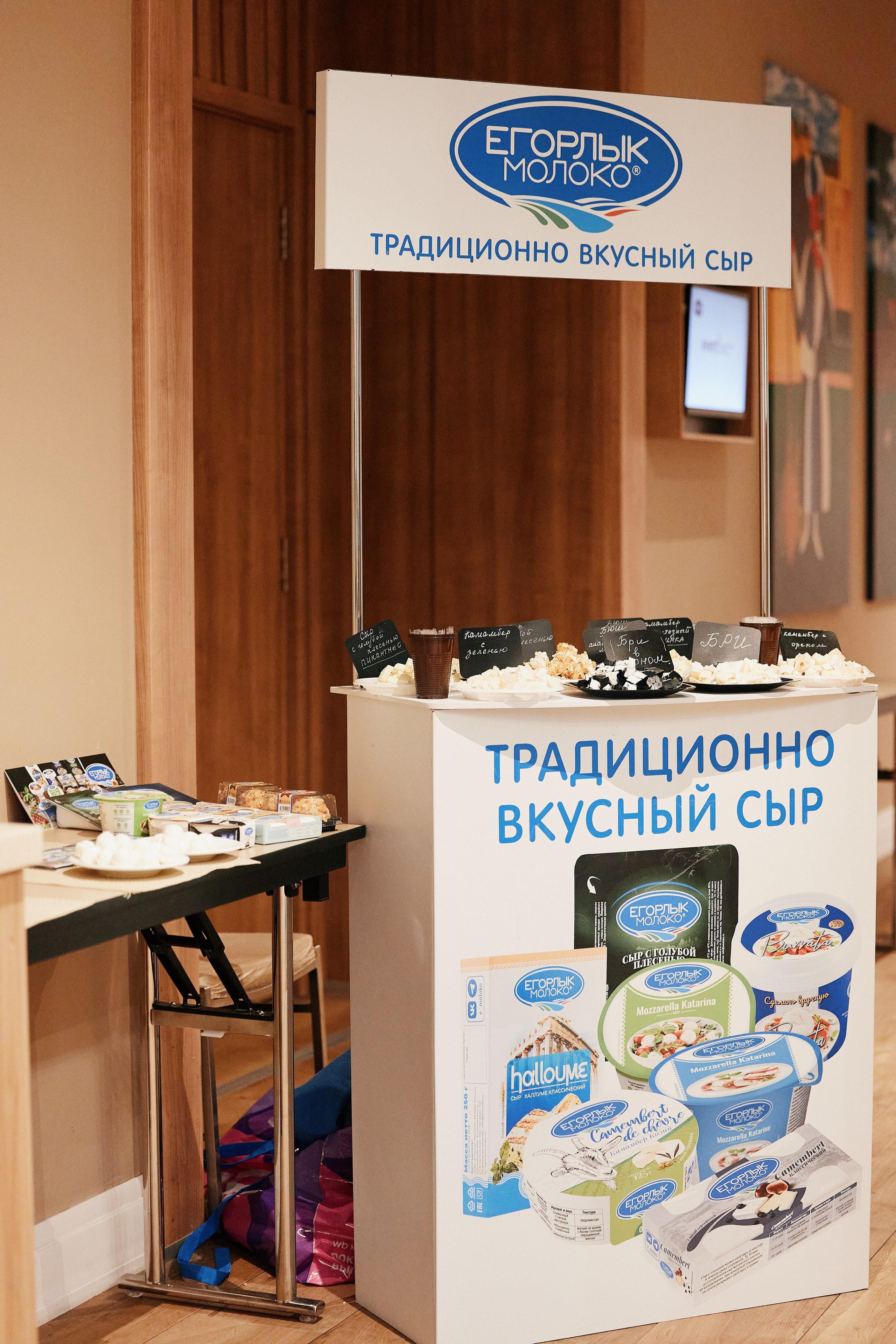 Современная женщина в Hilton 26.10. Свадебный репортажный фотограф краснодар максим дремов дрёмов фотосессия студия цена