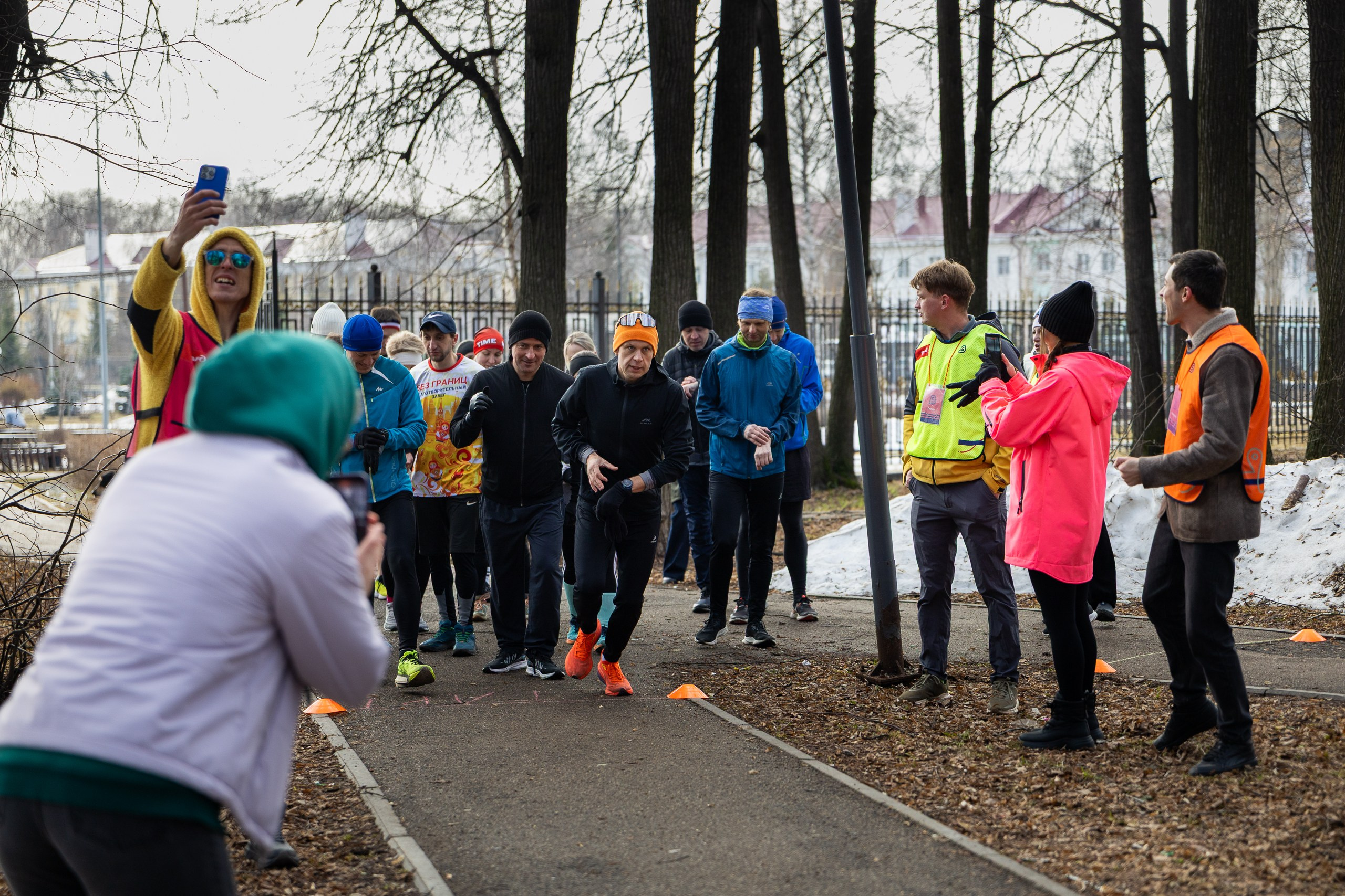 Беговой клуб 5 вёрст Зеленодольск. 11 апреля 2026. Спортивный, репортажный и портретный фотограф в Казани Алексей Горячев
