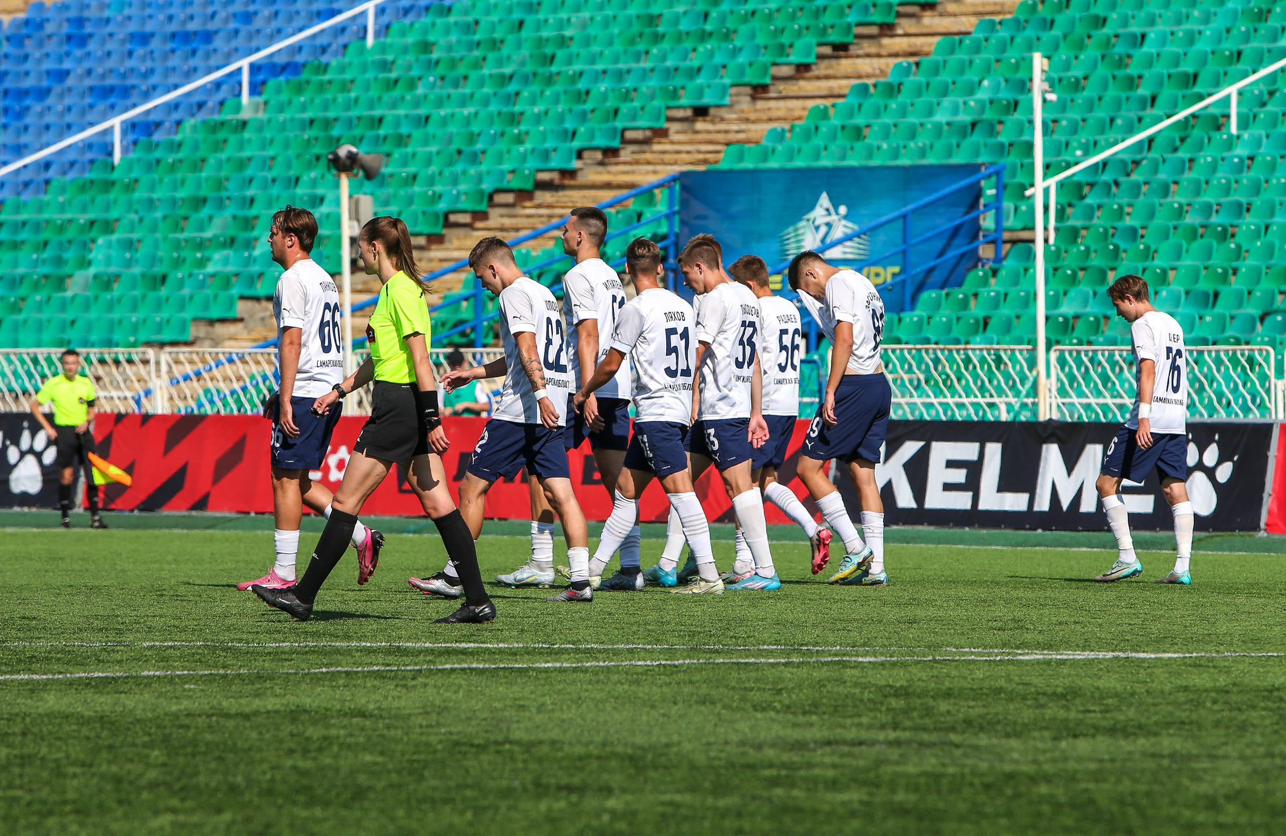 Крылья Советов — Уралец-ТС. Вторая Лига «Дивизион Б». Спортивный фотограф в Самаре