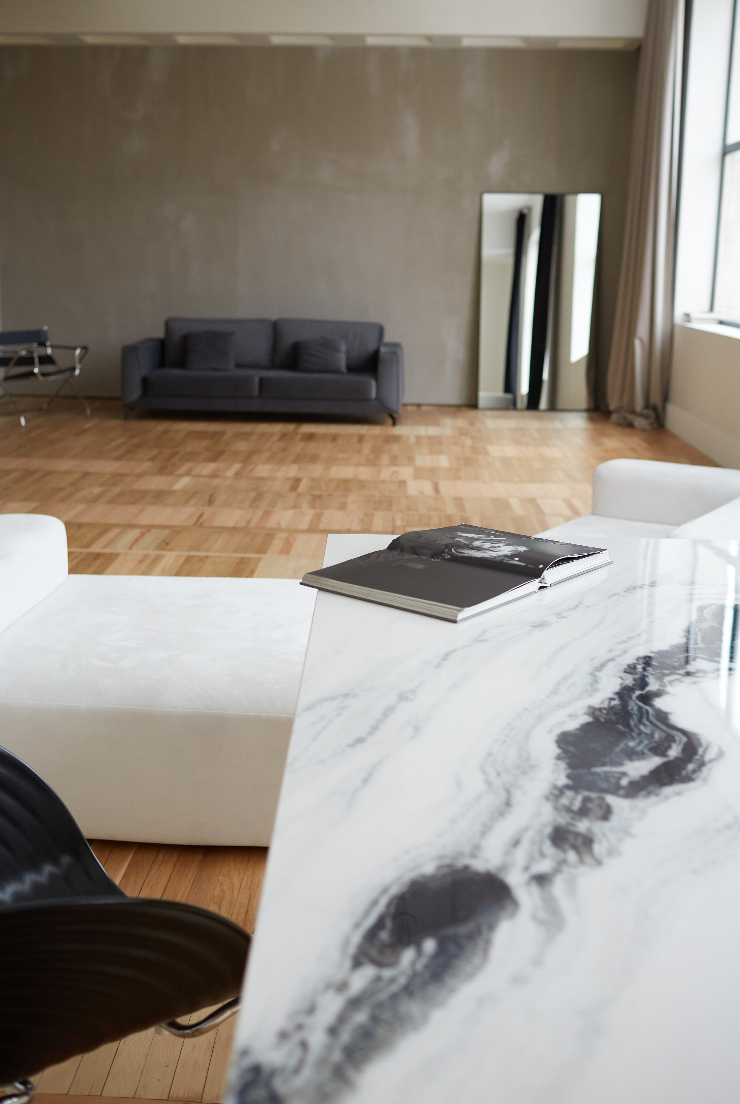 Зал ПАРКЕТ. Детский семейный фотограф Краснодар