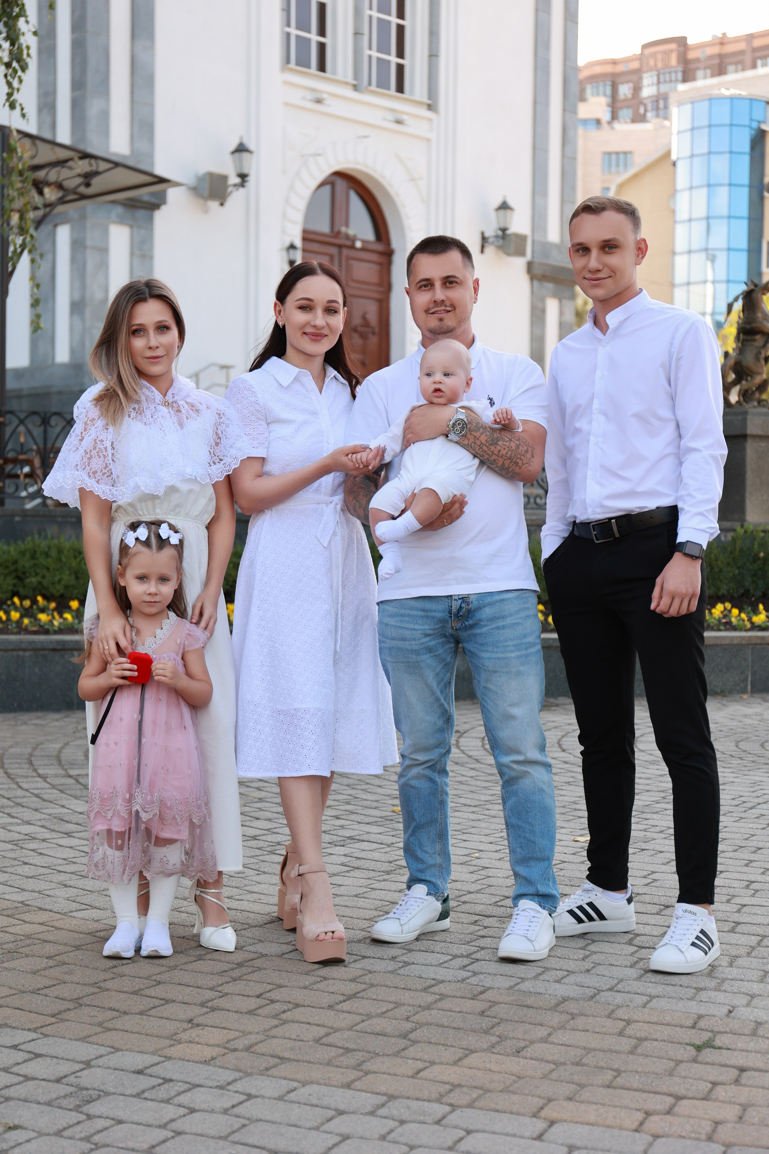 Войсковой собор Святого Благоверного князя Александра Невского. Детский семейный фотограф Краснодар