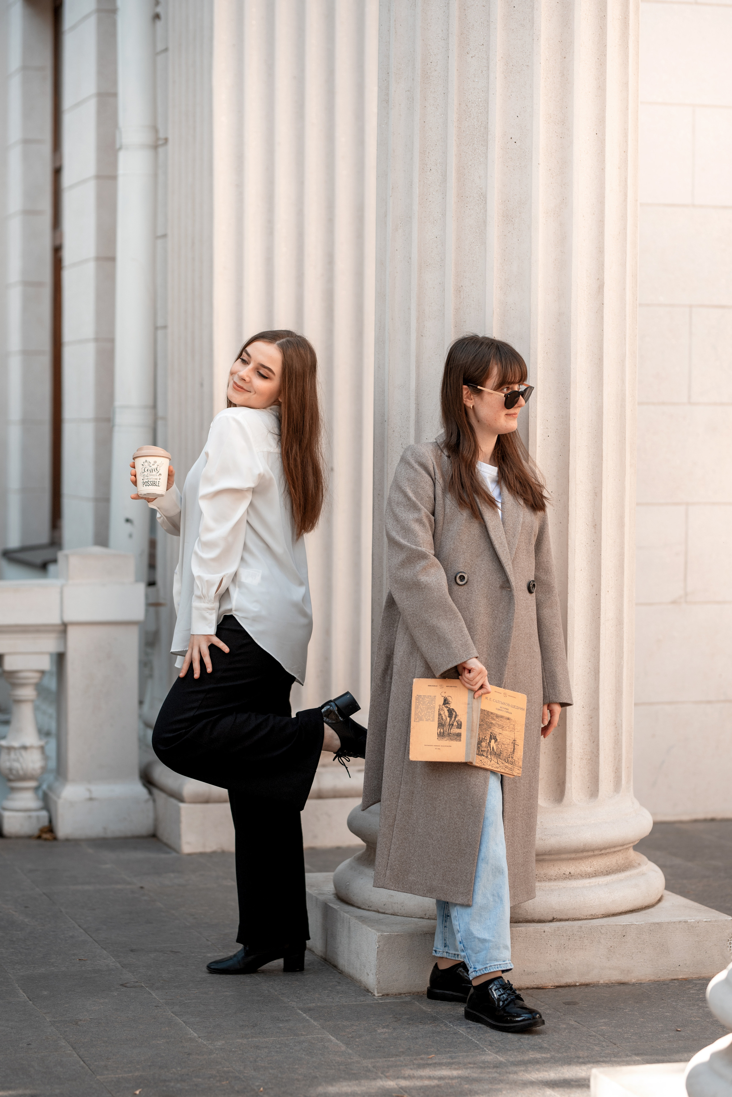 ШКОЛЬНЫЕ СЬЕМКИ старшеклассников|библиотека. Фотограф в Ростове на Дону