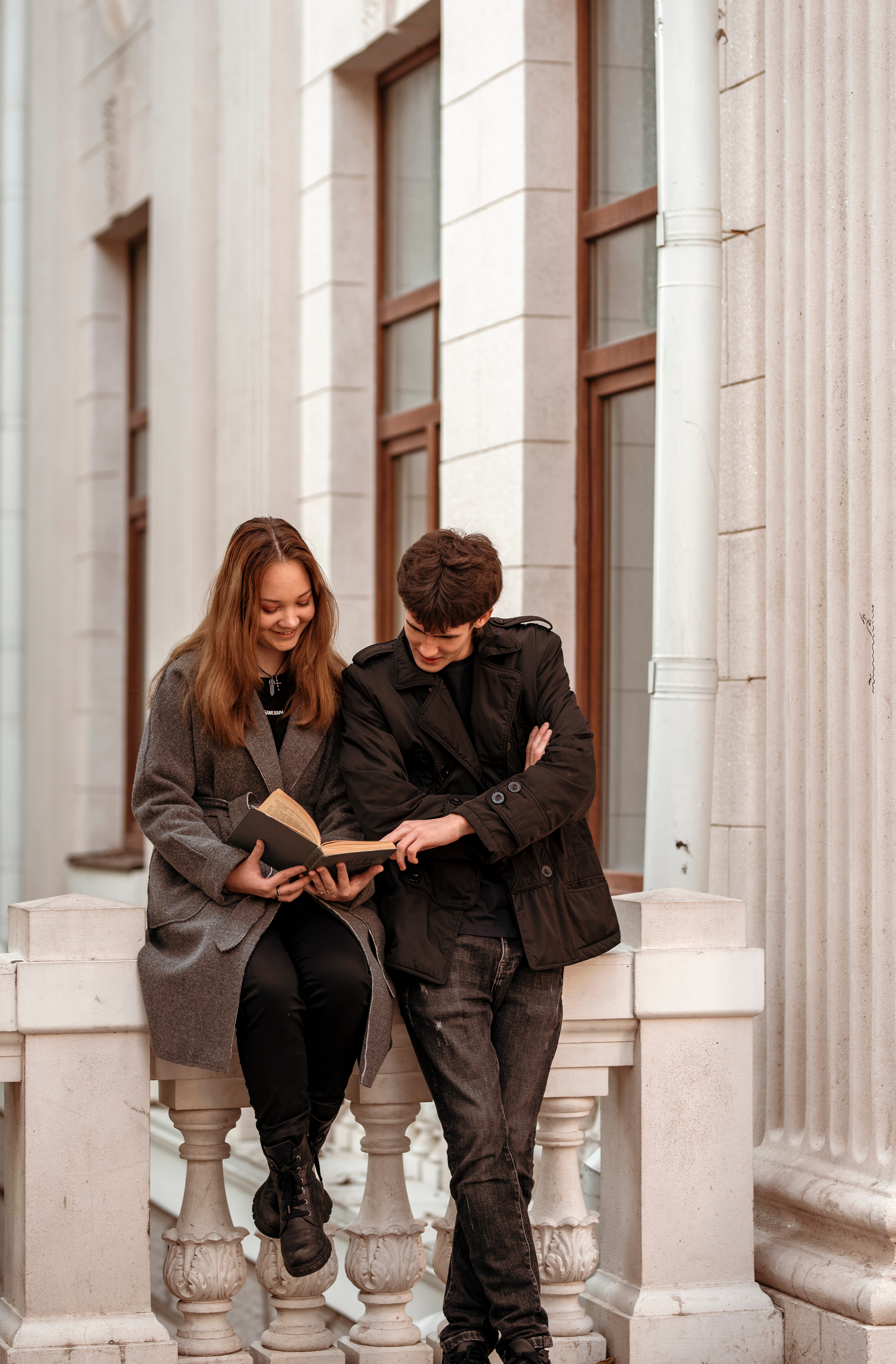 ШКОЛЬНЫЕ СЬЕМКИ старшеклассников|библиотека. Фотограф в Ростове на Дону