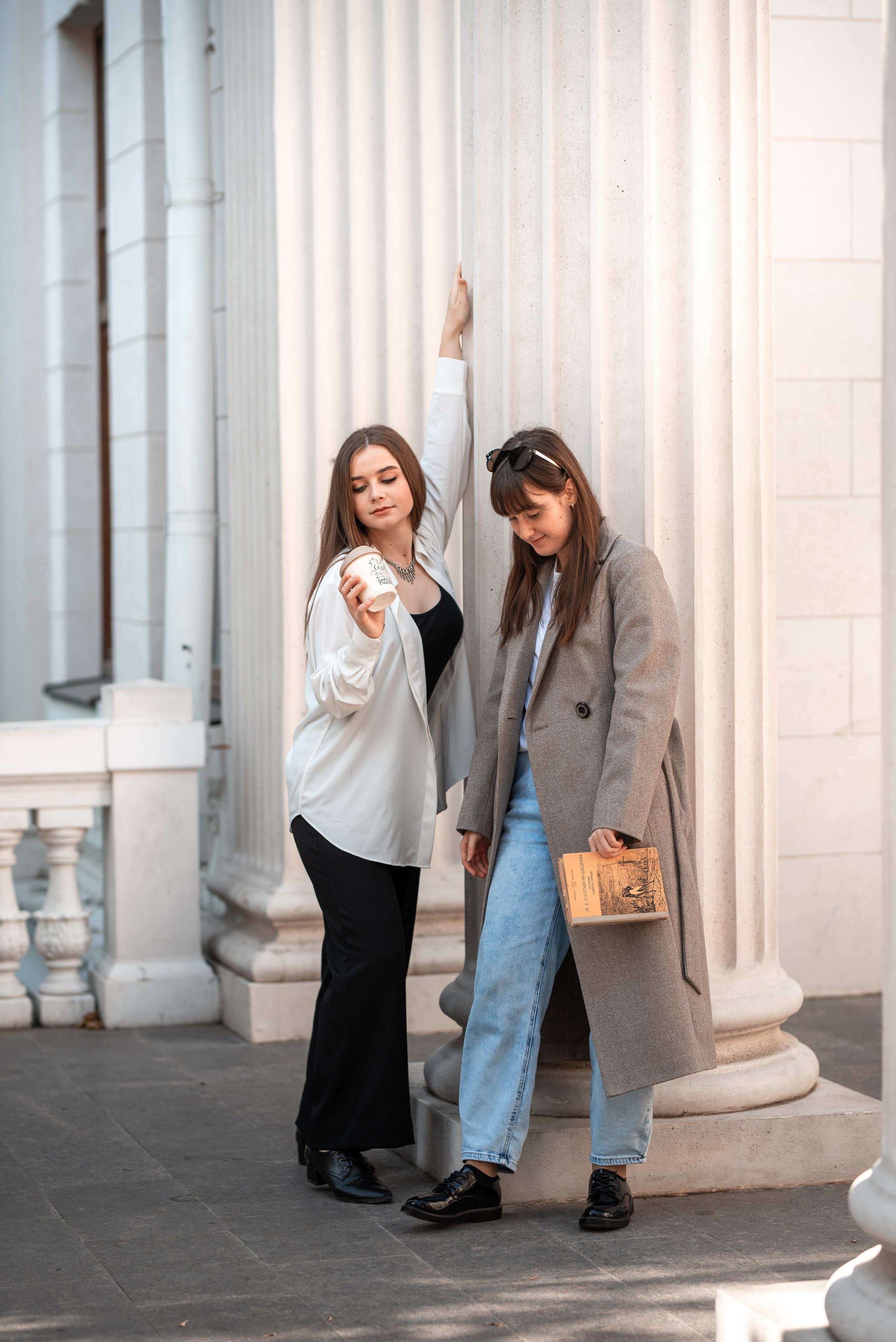 ШКОЛЬНЫЕ СЬЕМКИ старшеклассников|библиотека. Фотограф в Ростове на Дону