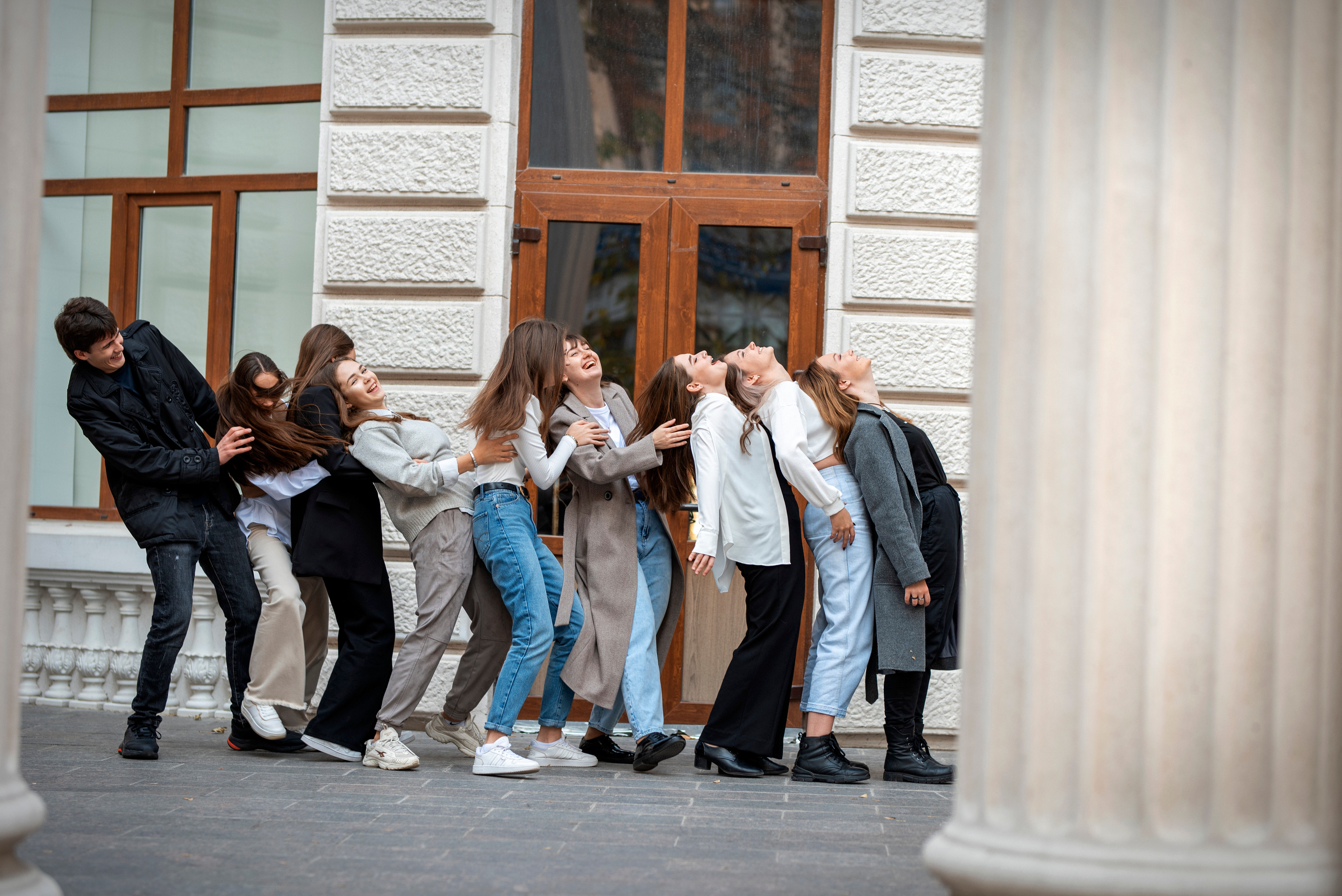 ШКОЛЬНЫЕ СЬЕМКИ старшеклассников|библиотека. Фотограф в Ростове на Дону