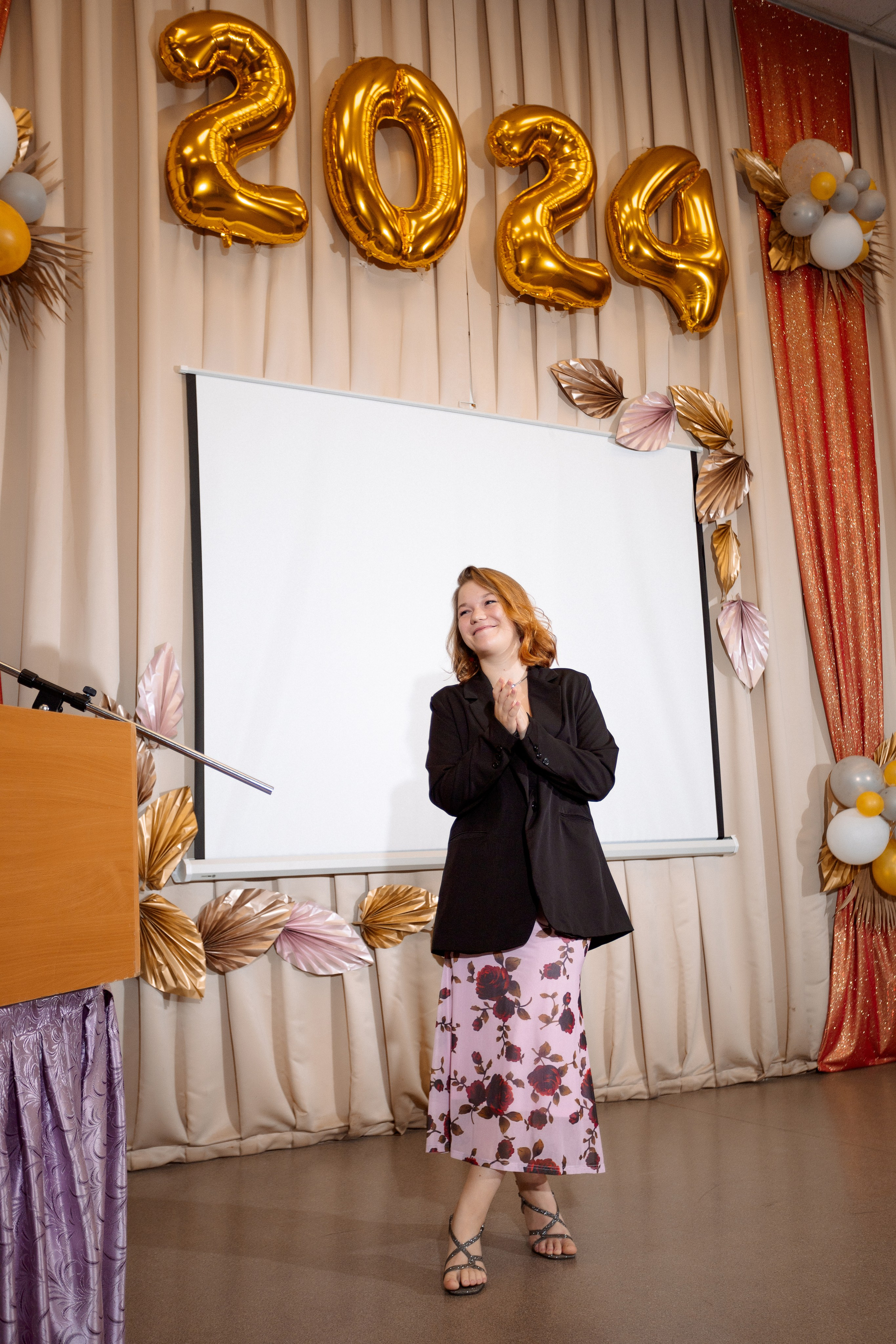 ВРУЧЕНИЕ АТТЕСТАТОВ: Пример. Все фото. Профессиональный фотограф в Ижевске Леша Петров