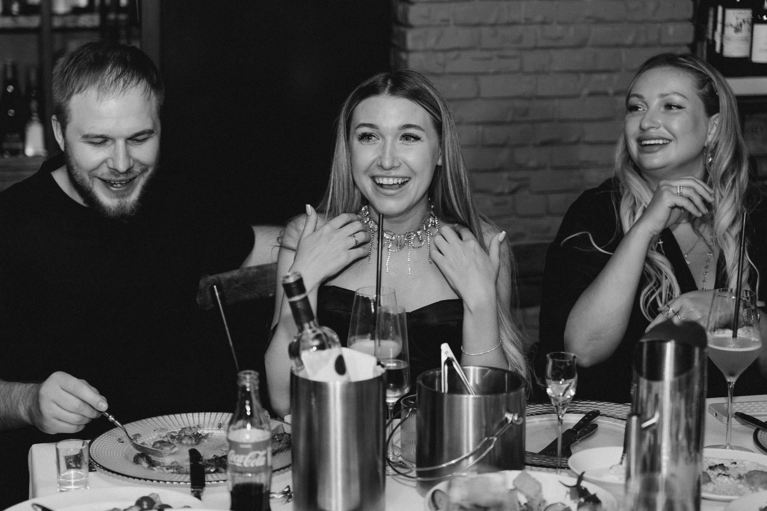 Свадьба Анастасии и Евгения, Картинная галерея, прогулка в лесу. Ресторан «Хлеб и Винотека». Свадебный фотограф в Тамбове Павел Четвертков