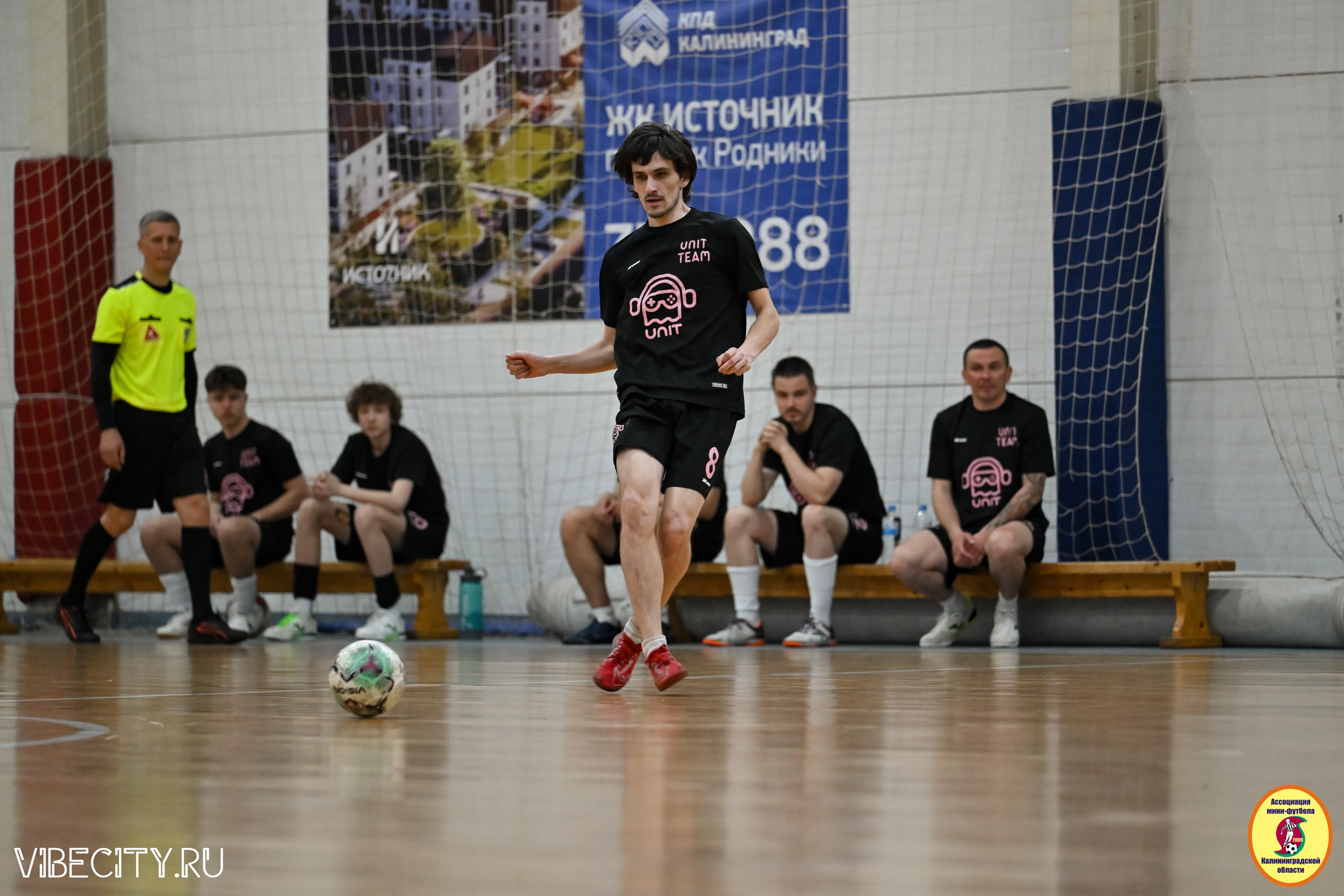 8 тур Корпоративной Бизнес-Лиги по футзалу. VIBECITY.RU Вайб Сити Ру Фоторепортажи Фотоотчеты Калининград