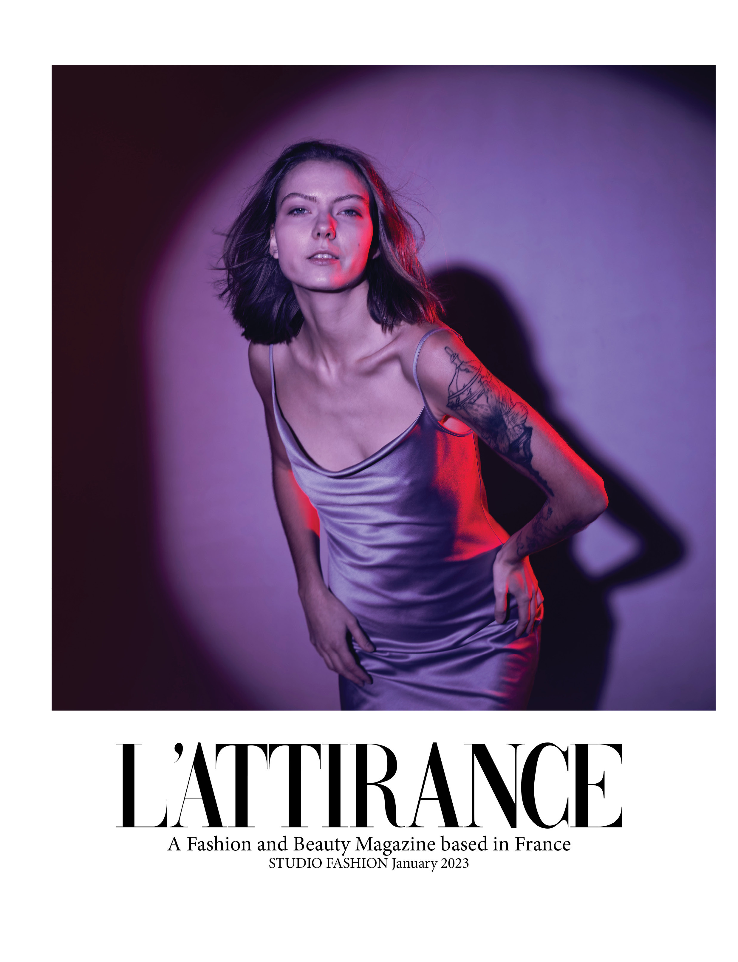 Портретная Фотосессия с цветным светом в студии на циклораме. Анна Потявина. Фотограф Москва