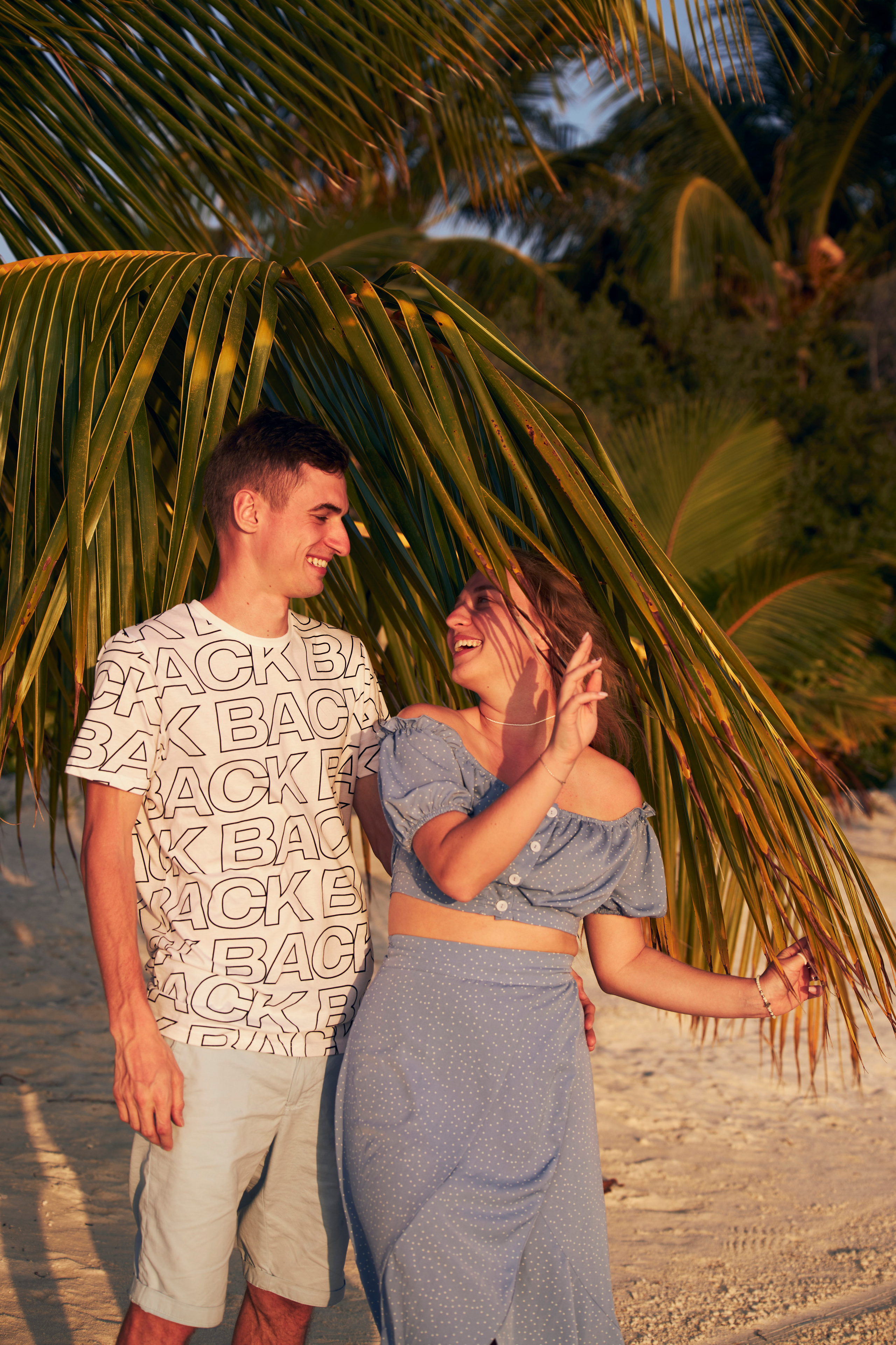 Love Story для Лизы и Вани на атолле Адду. Анна Потявина. Фотограф Москва